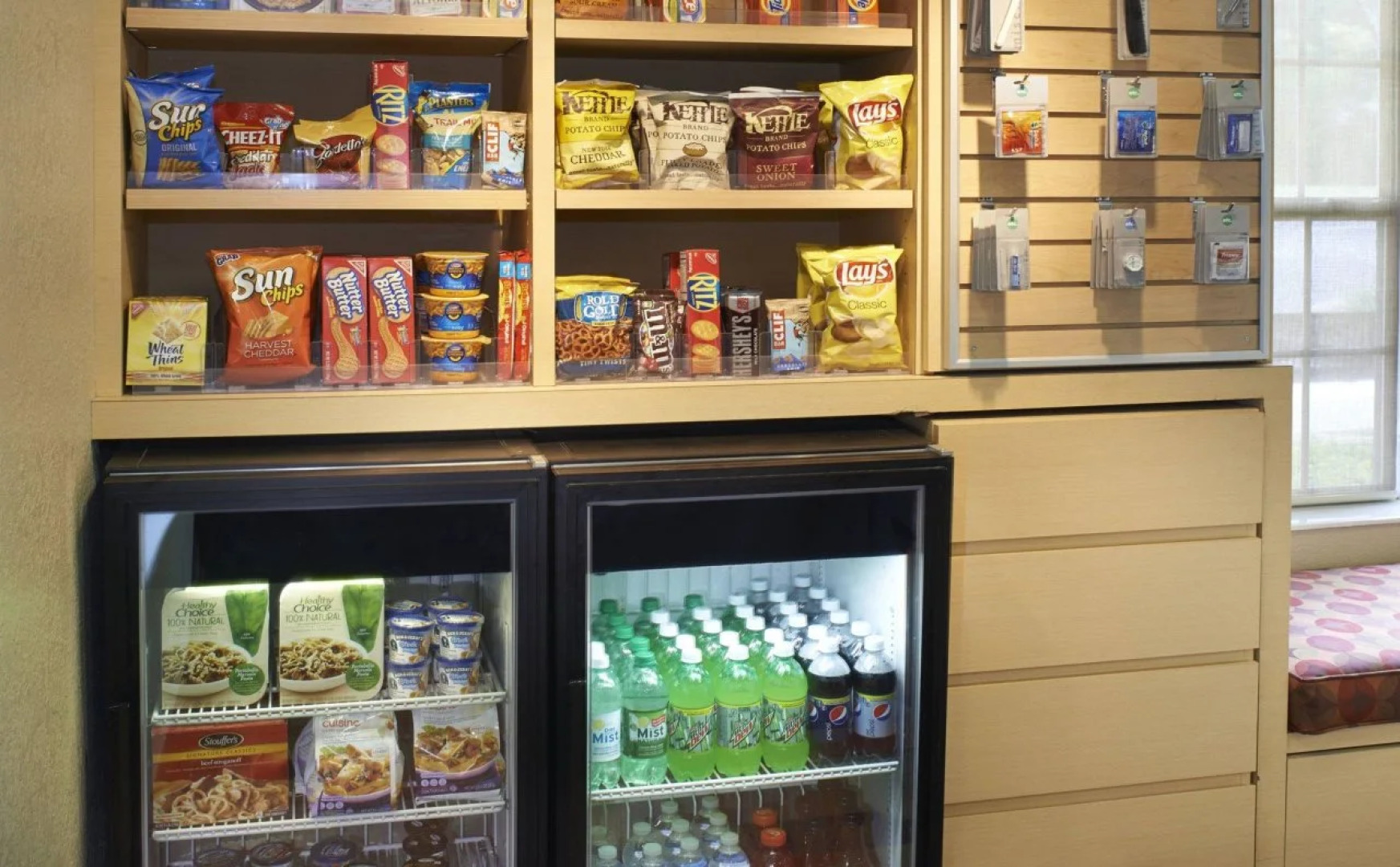 Sonesta Simply Suites Detroit Novi