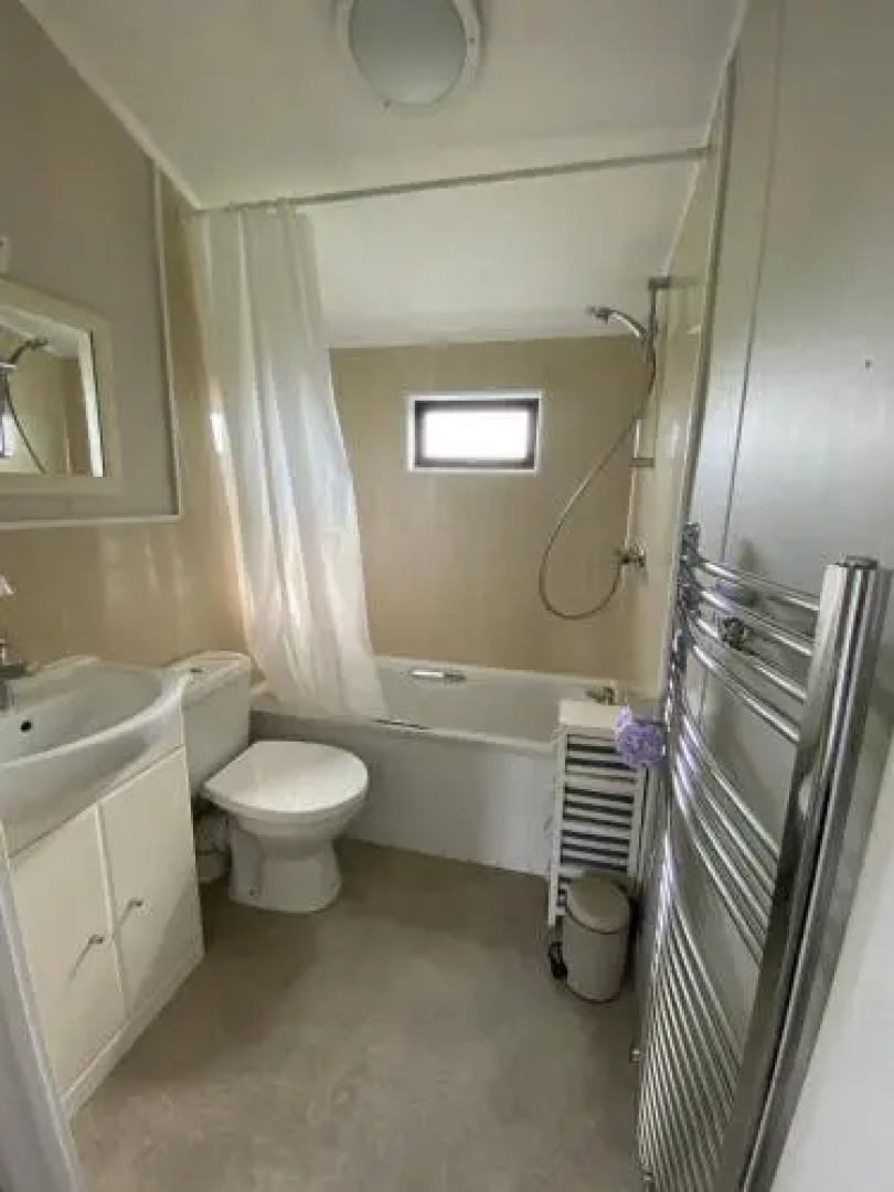 Rew Farm Country & Equestrian Accommodation