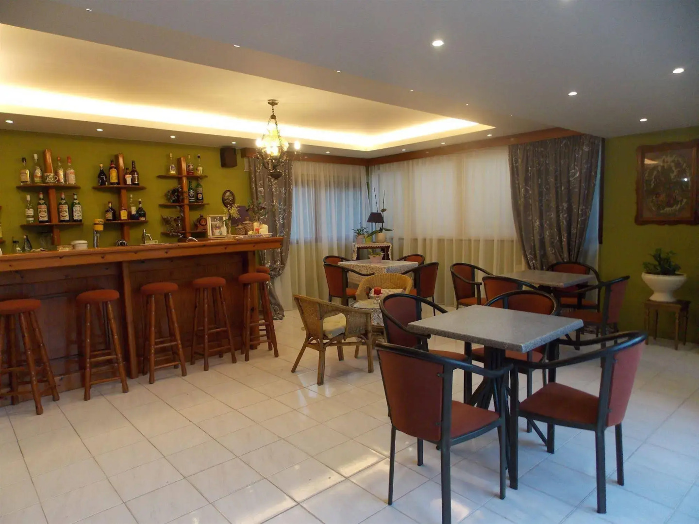 John & Mary's Studios