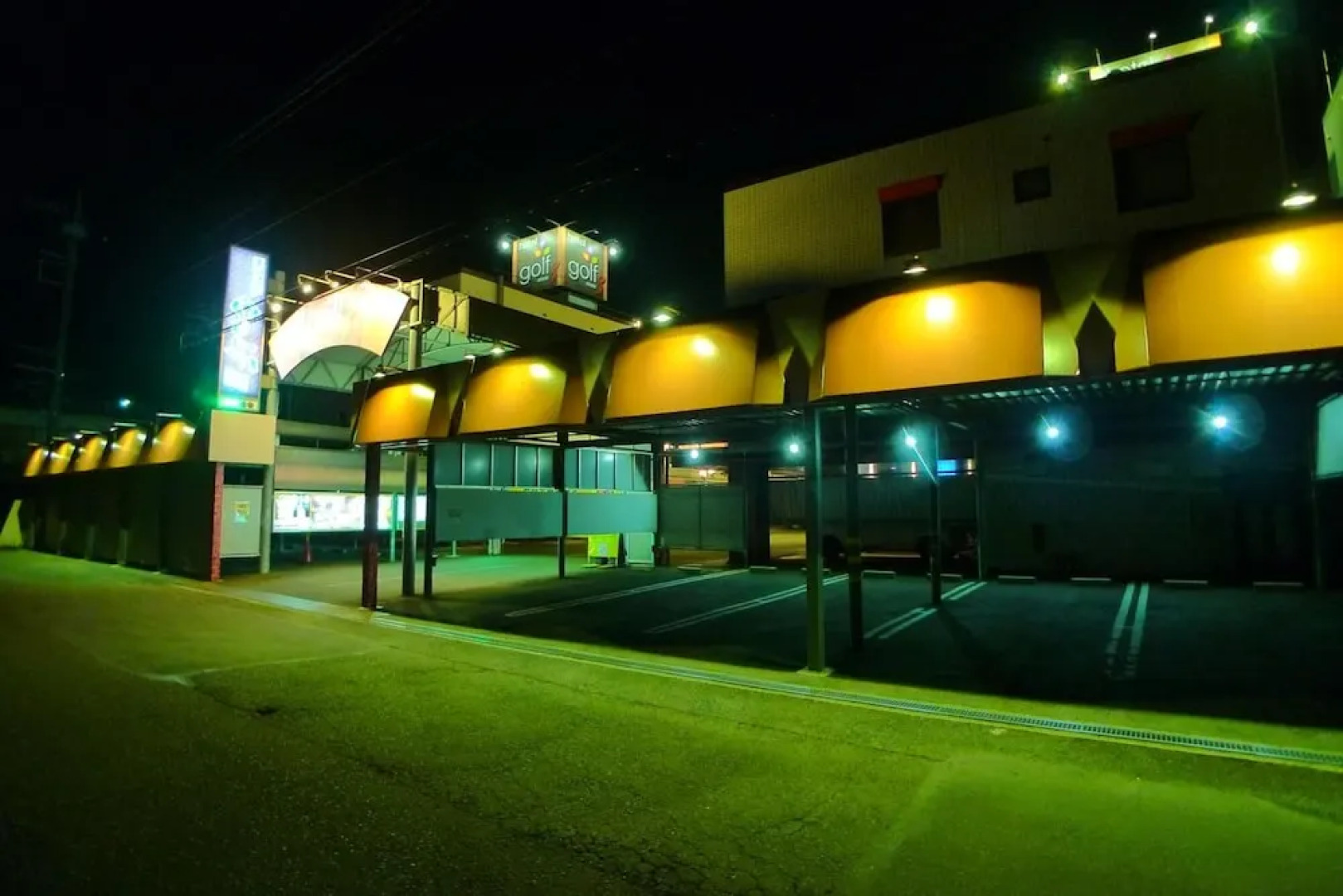 GOLF III Atsugi - Adults Only