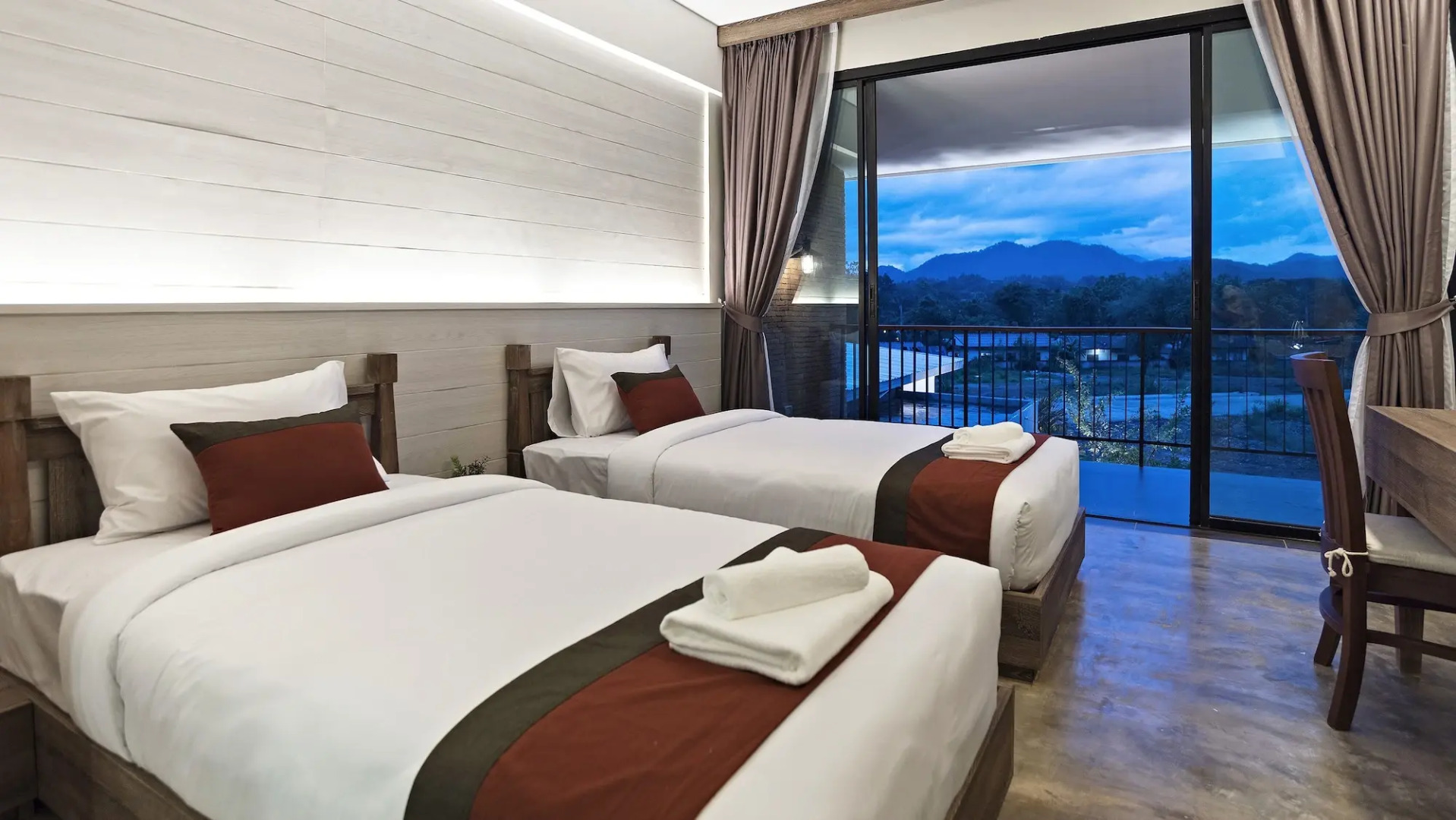 B2 Mae Hong Son Premier Hotel