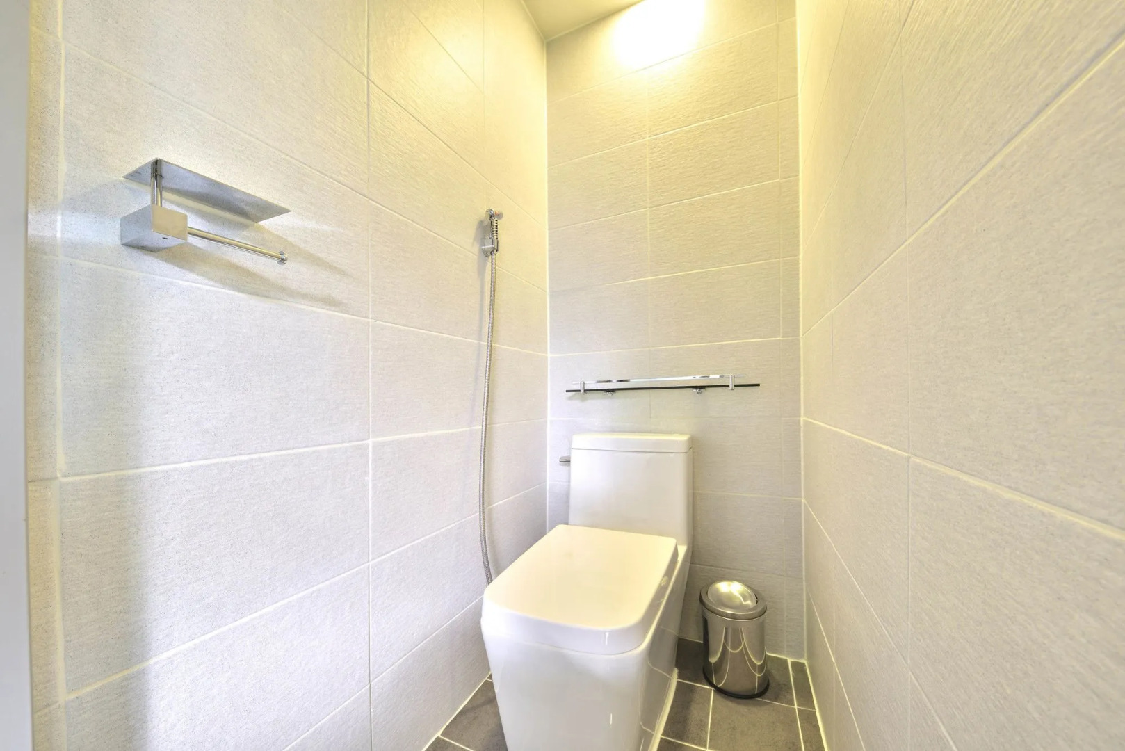 WITH U Hotel & Guesthouse