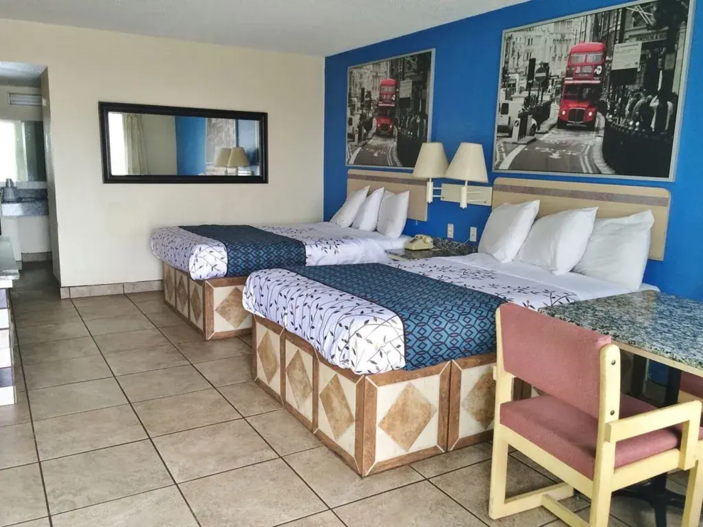 Americas Best Value Inn - Beaumont / I-10