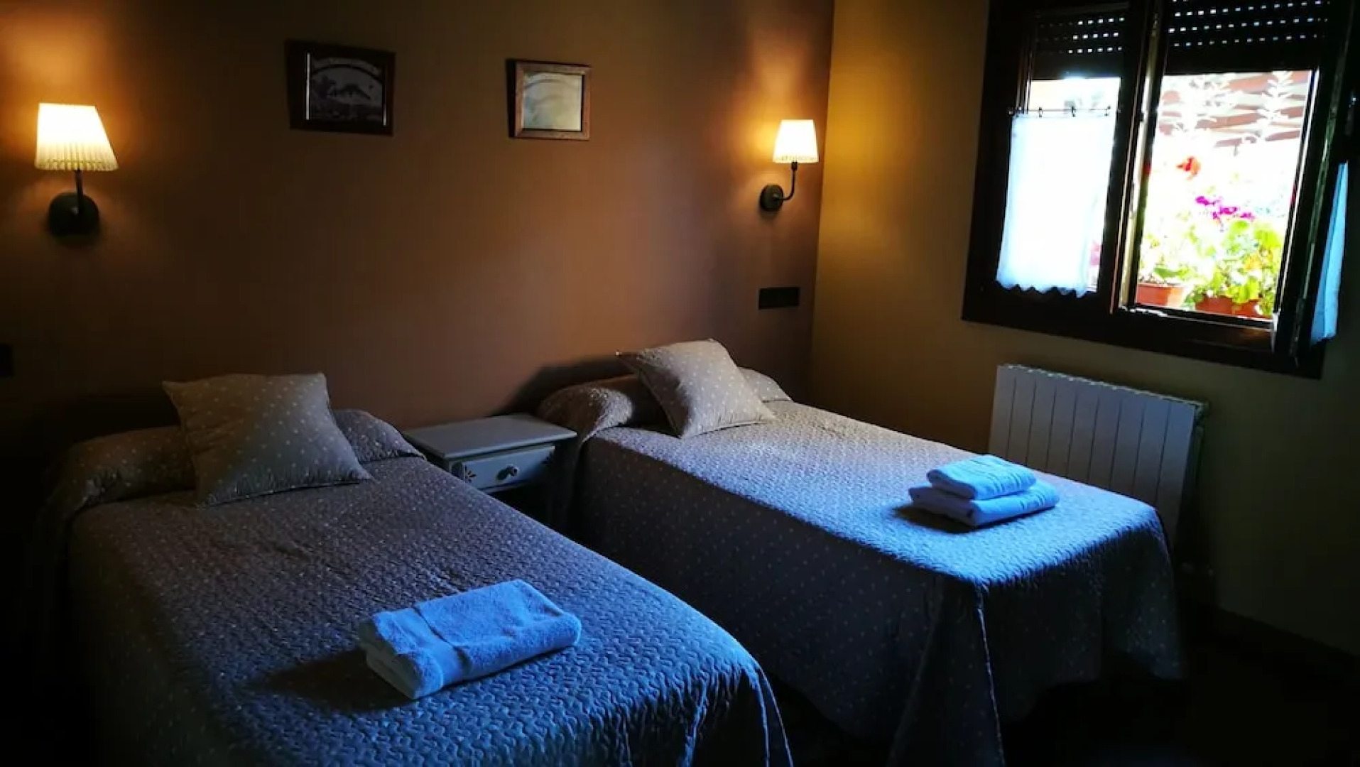 Casas Rurales Entrecastaños