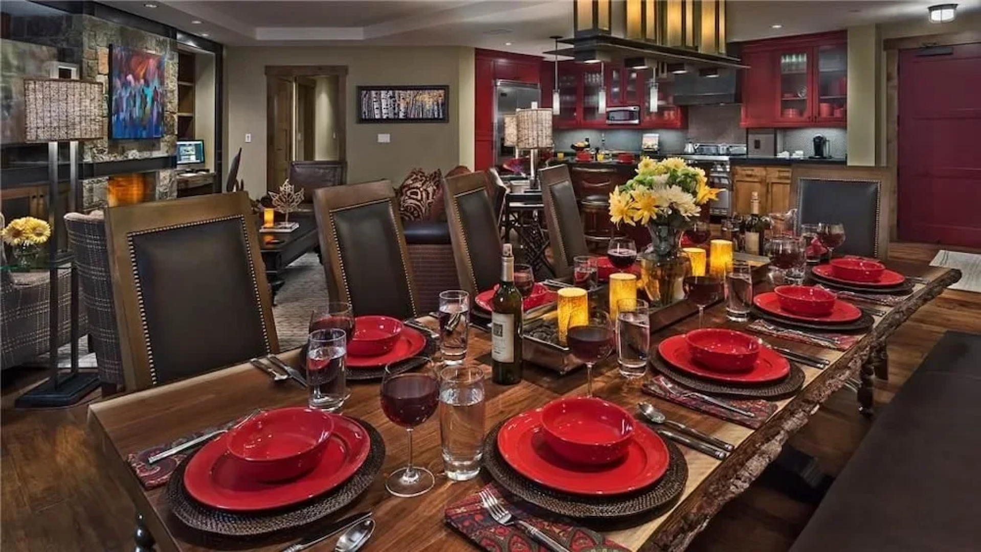 Cougar Mountain 501 4 BedroomCondo By Moving Mountains