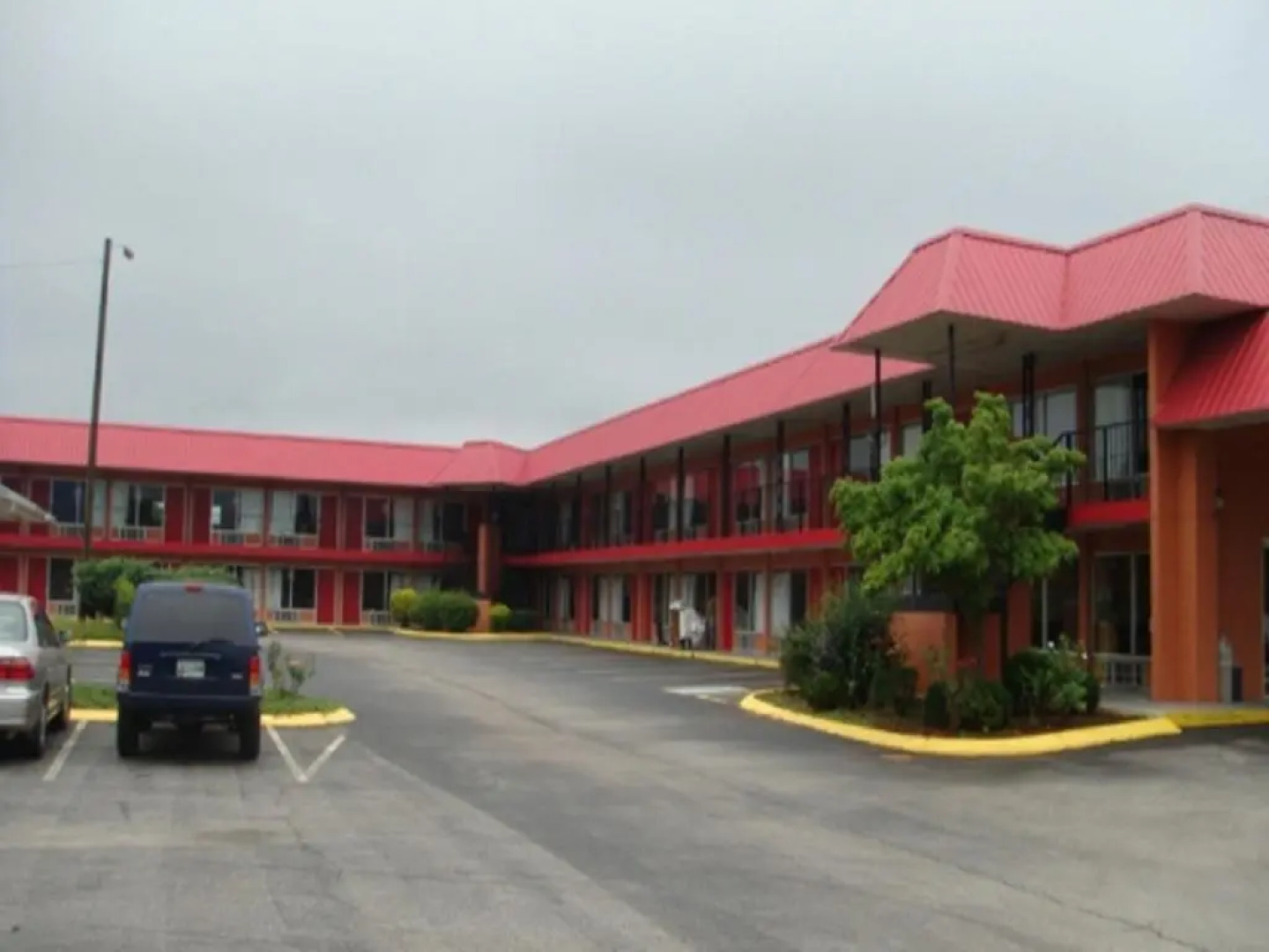 Knights Inn Cookeville