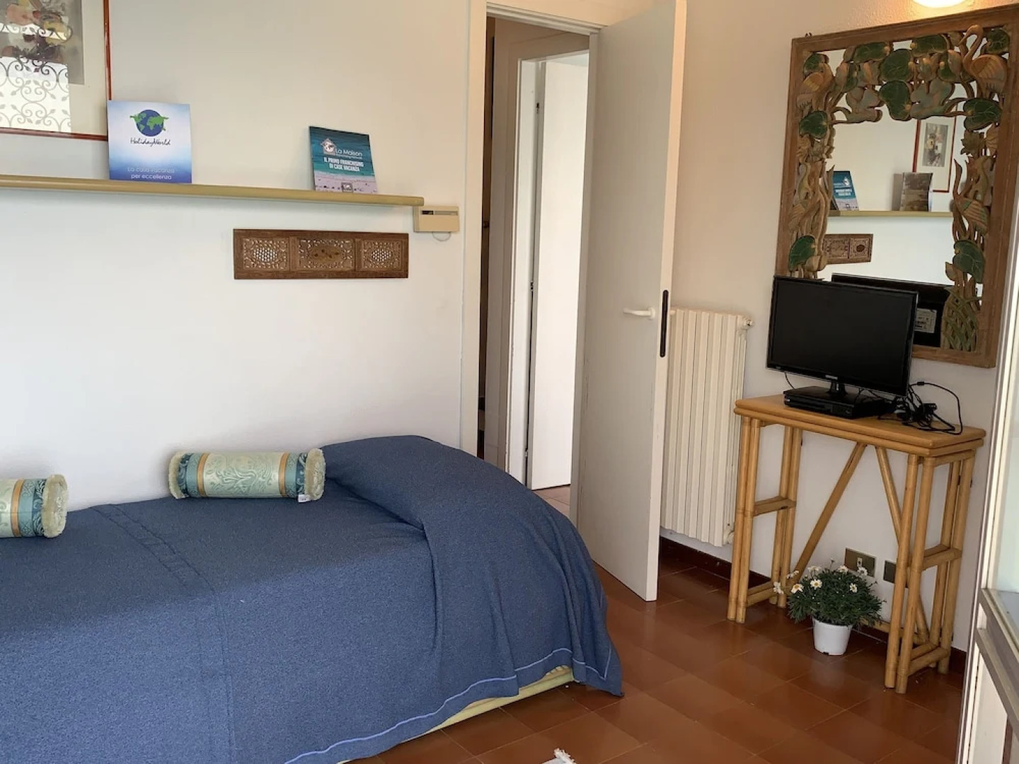 House Sunset by the Sea