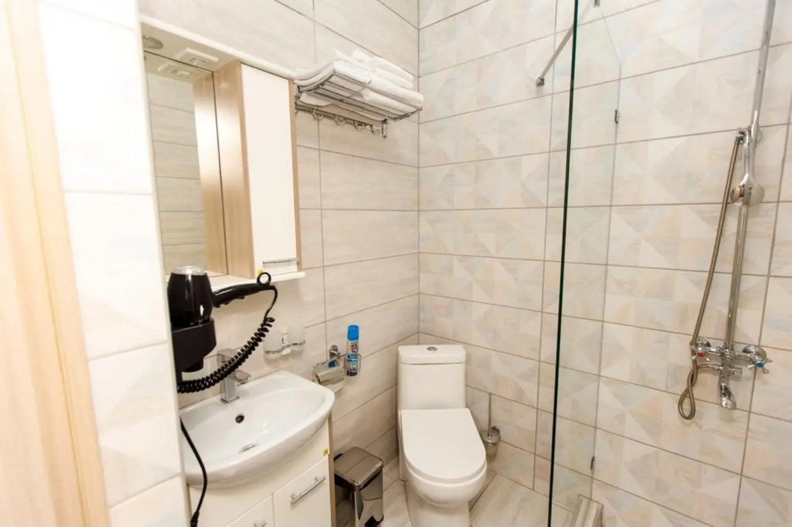 Апарт - отель Дворик