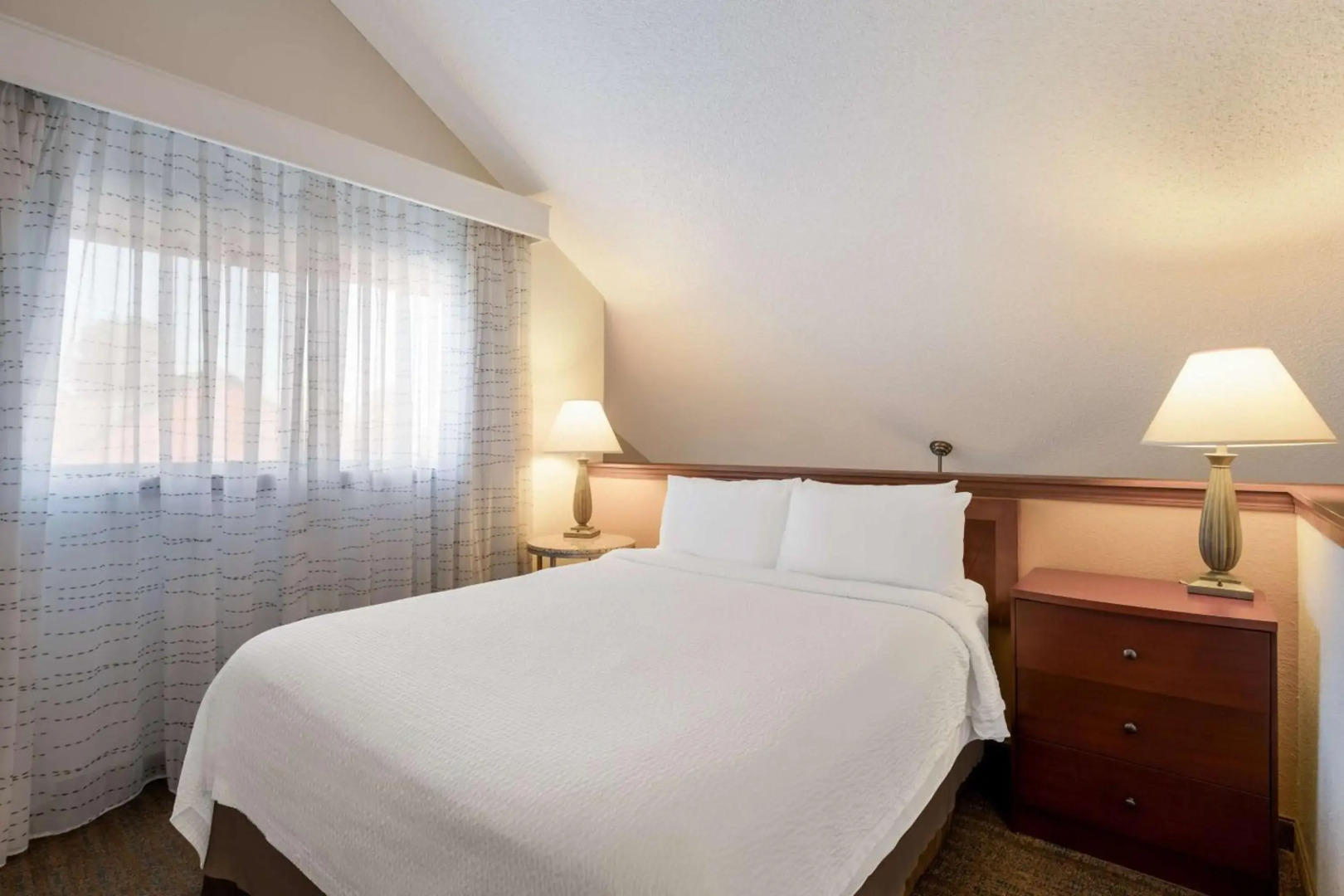 SenS Suites Livermore, SureStay Collection by Best Western