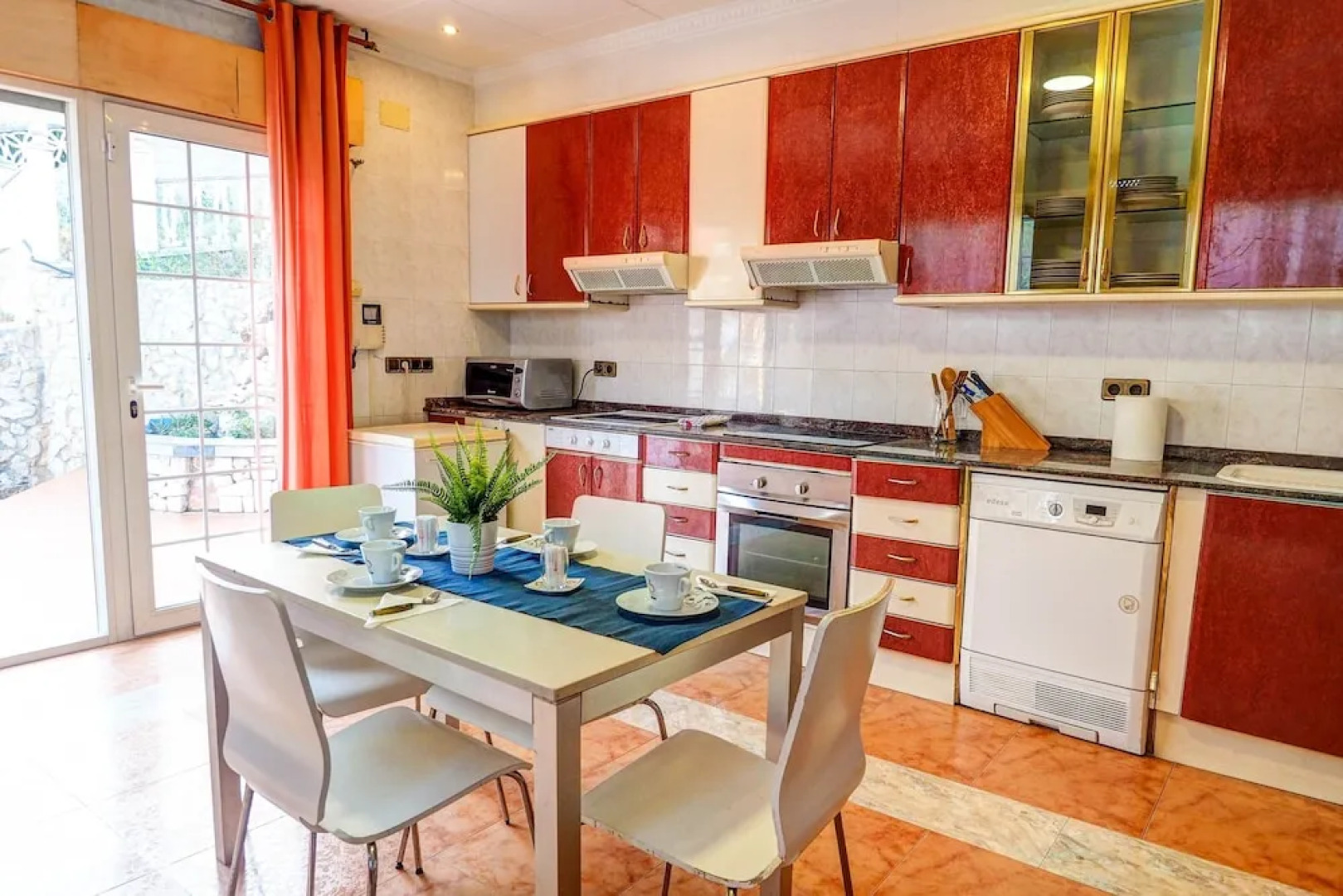 Marlene Mansion by Hello Apartments Sitges