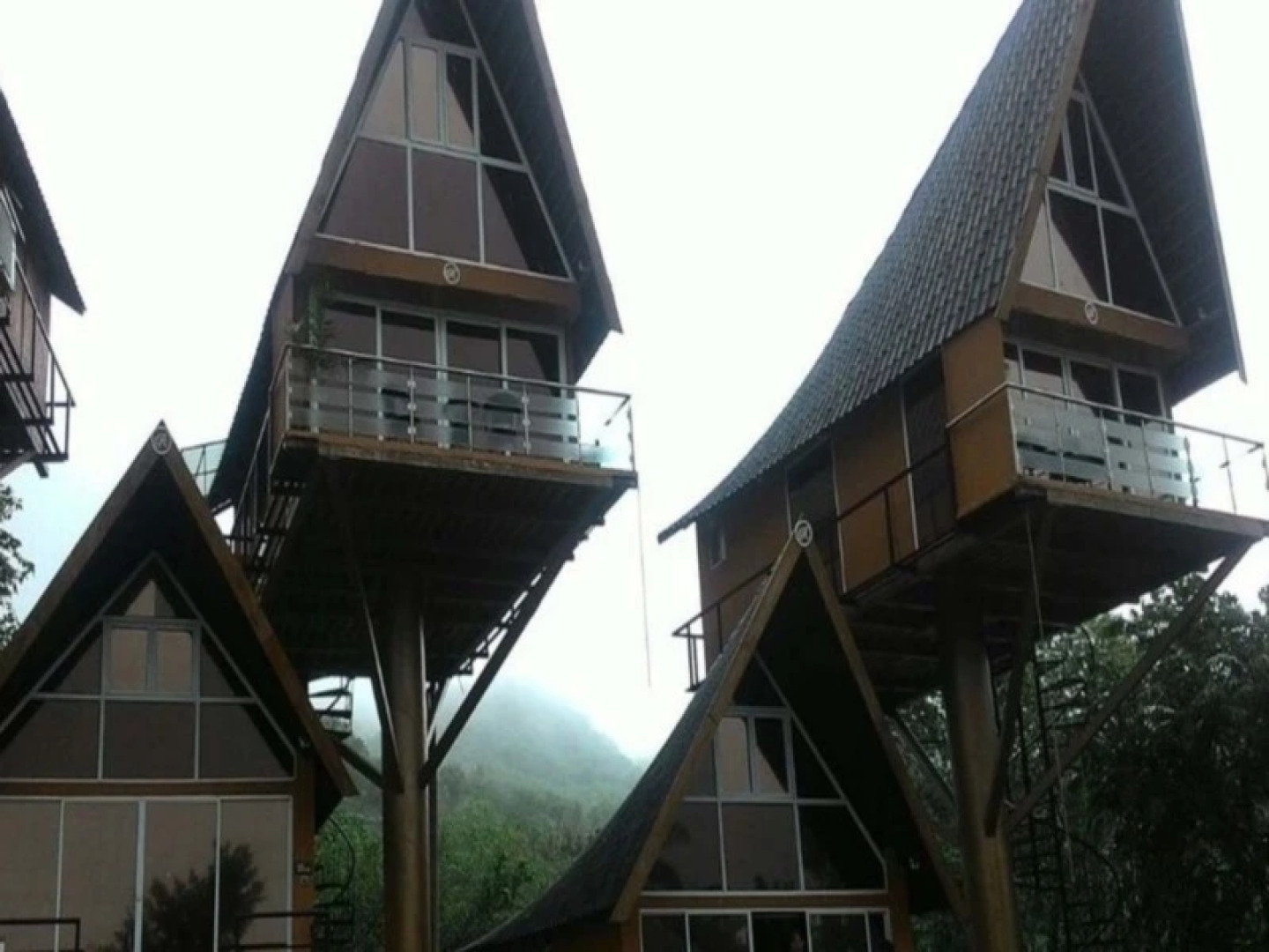 Rumourss Sky Villa and Resort