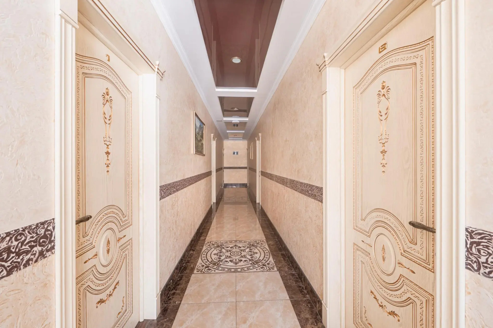 Boutique Hotel Grand Elite (Бутик-отель Гранд Элит)