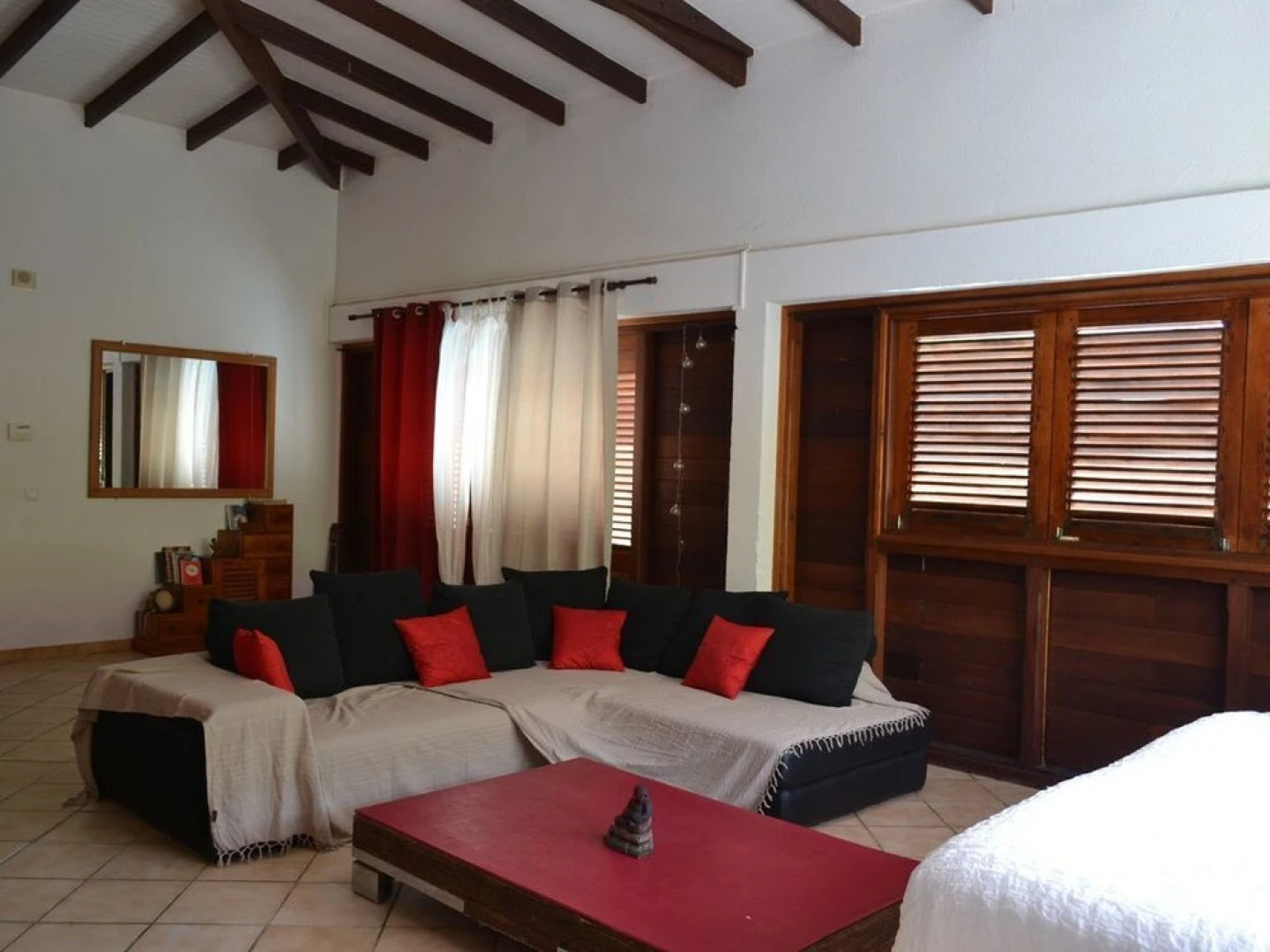 Zen Lounge Villa Gwadinina