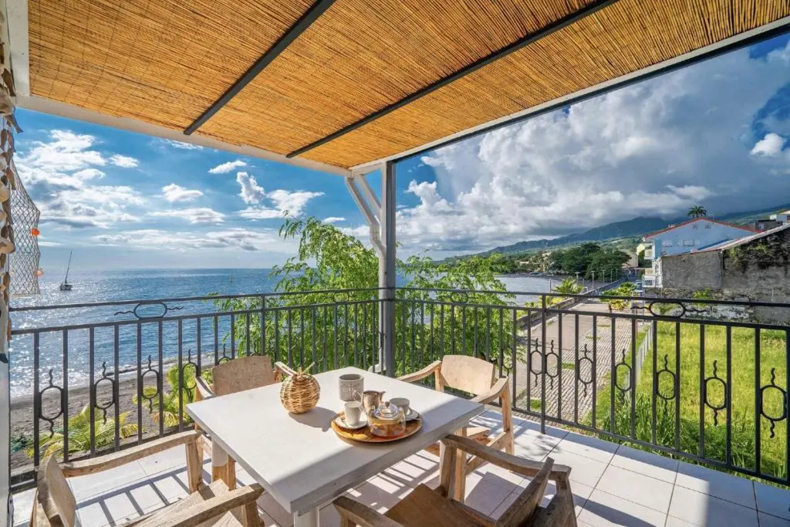 Magnifique Villa avec accès à la plage