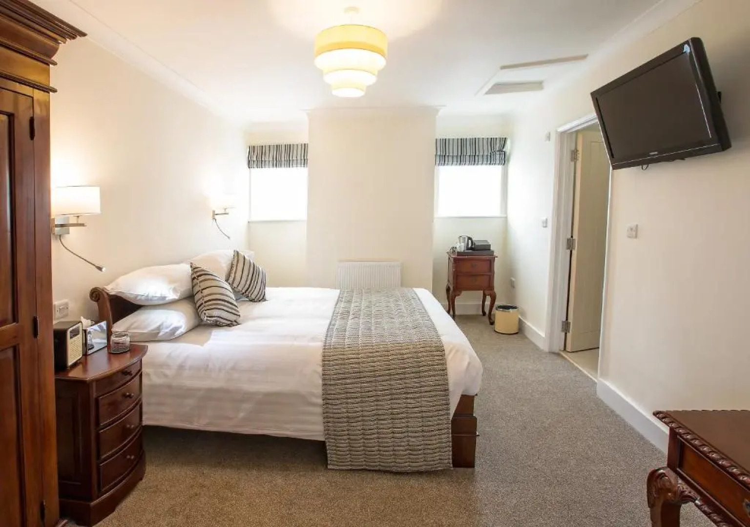 The Bishops Table Hotel