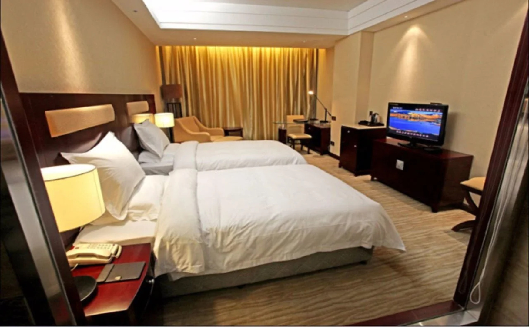 Yun Shui Guo Ji Da Jiu Dian