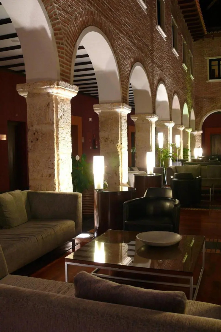 AC Hotel Palacio de Santa Ana by Marriott