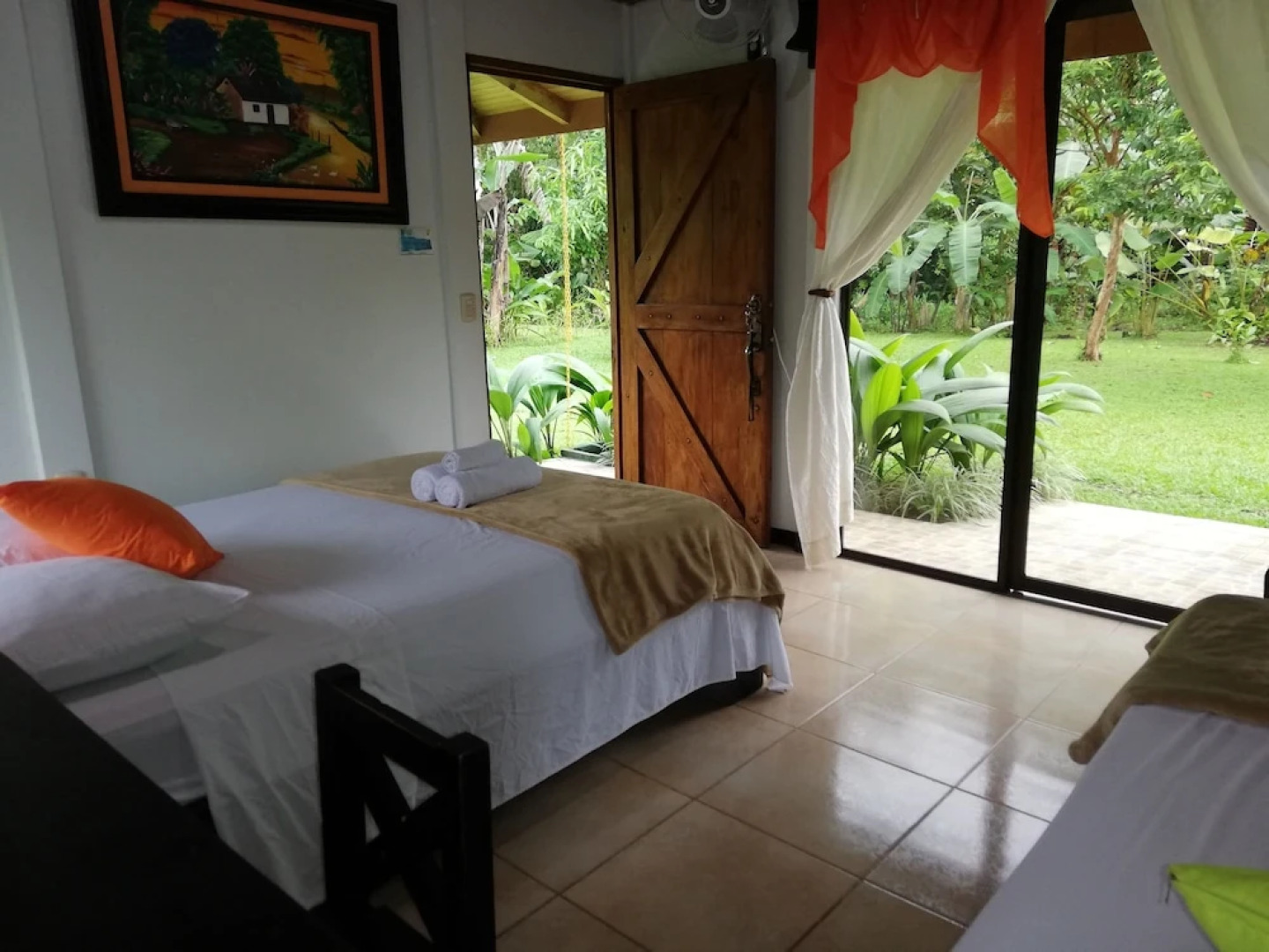 Hotel Catarata Río Celeste