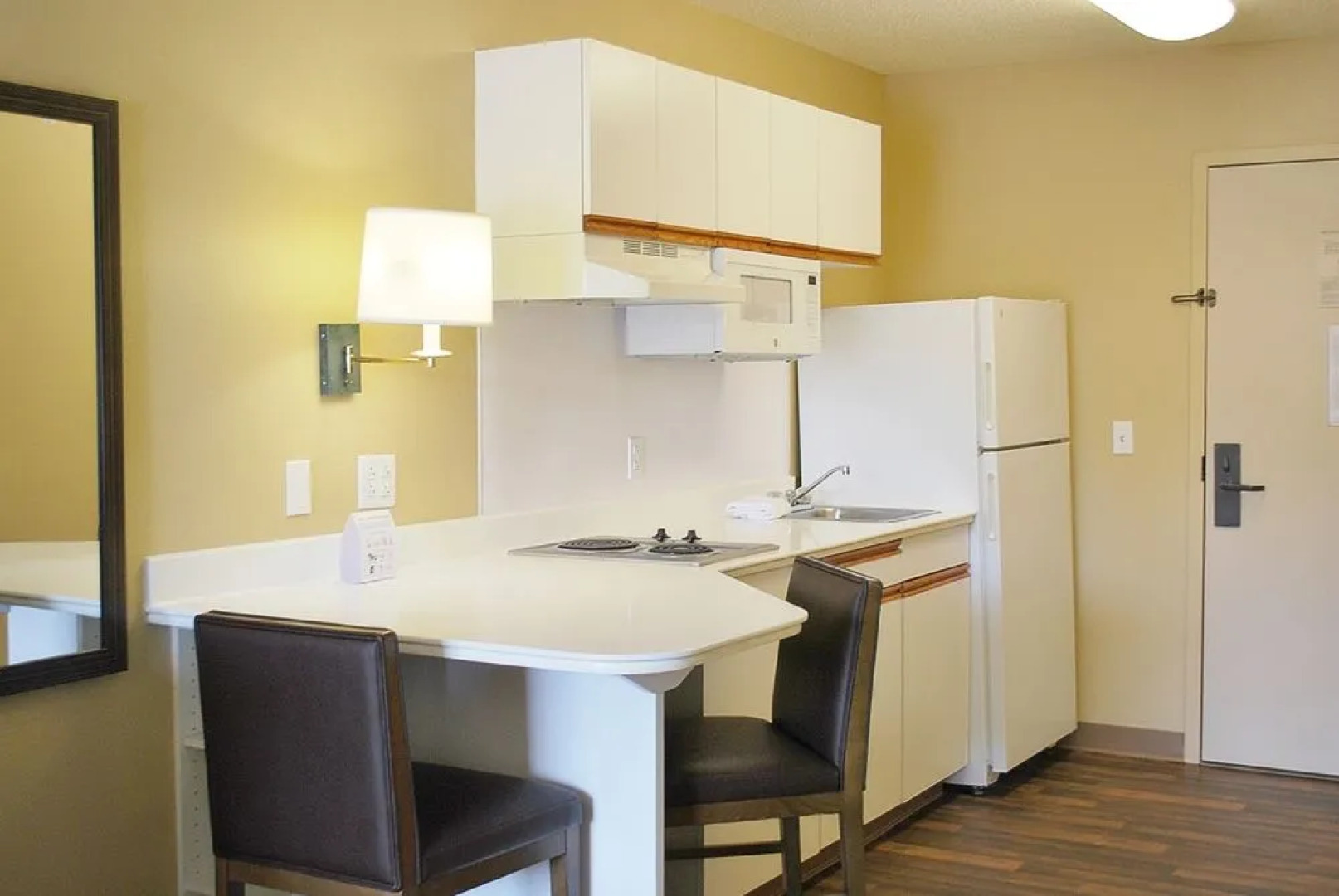 Extended Stay America Hotel Milwaukee - Brookfield