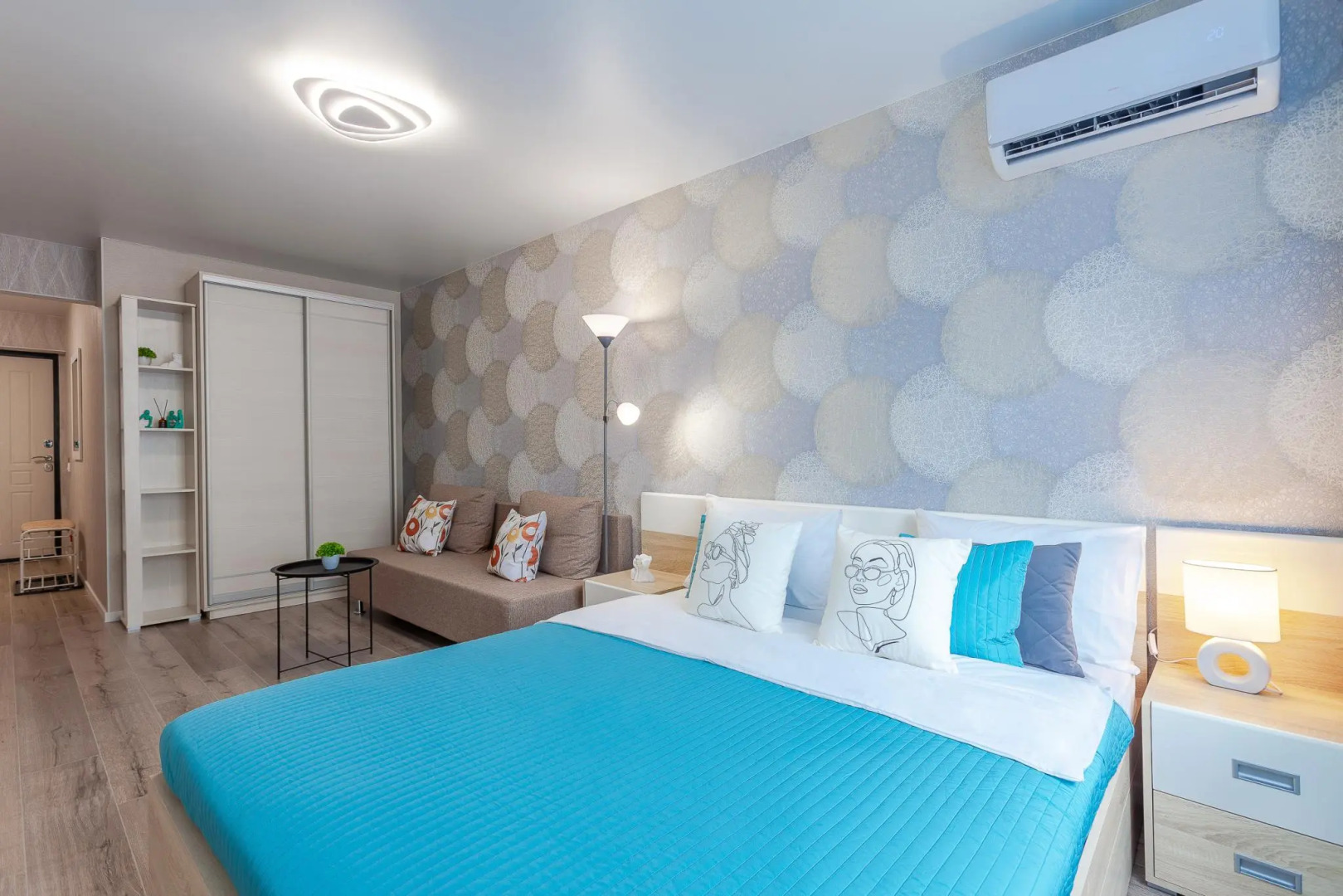 RentPlaza (РентПлаза) на проспектe Карла Маркса