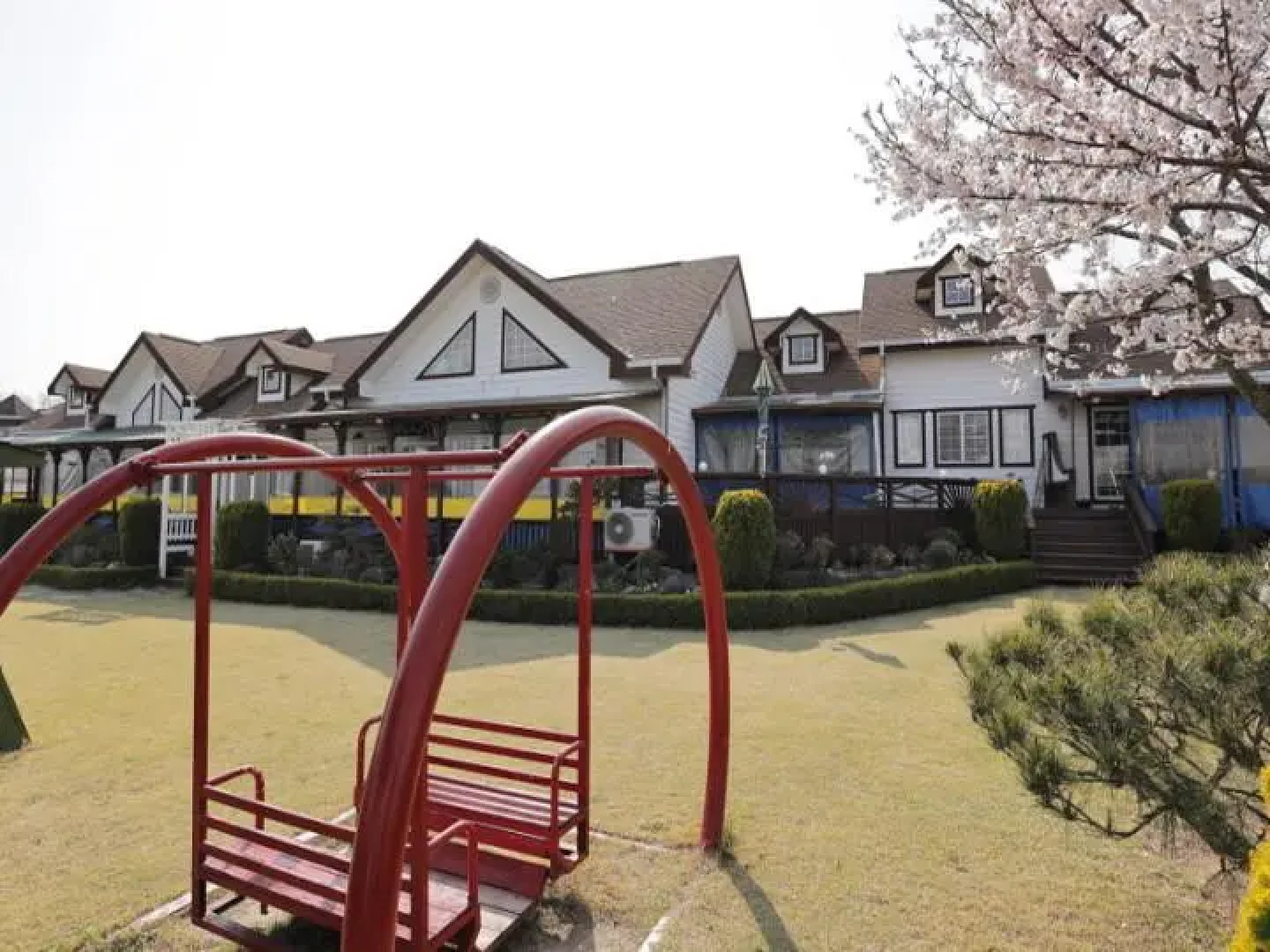 Badahyangkiae aegyun pension