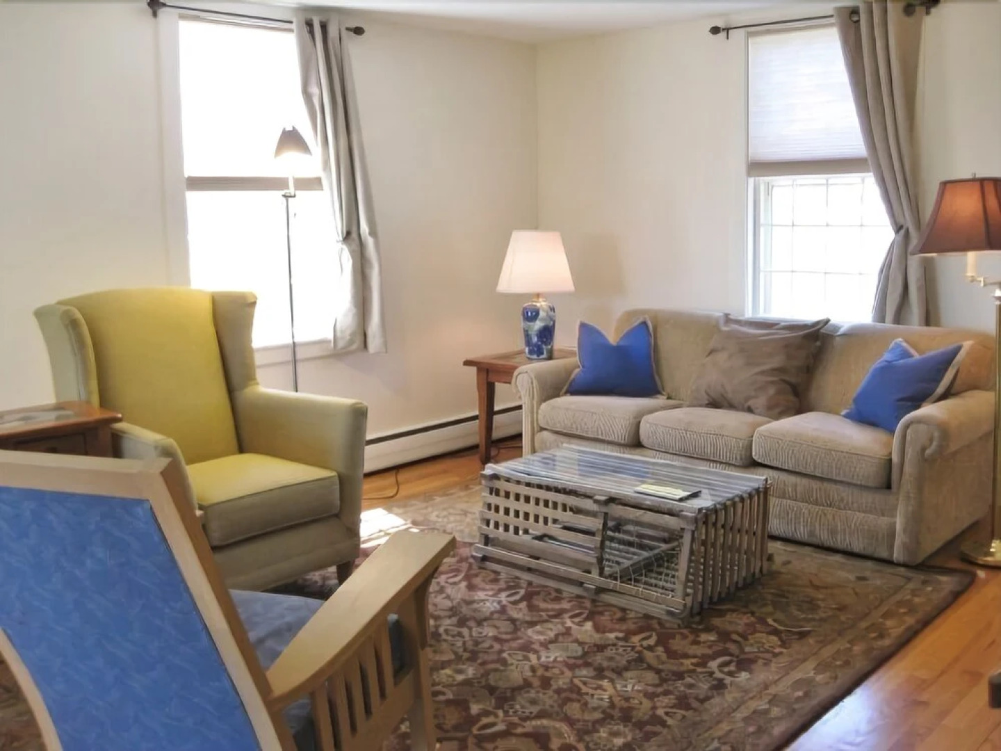 570 State - 2 Bedroom House