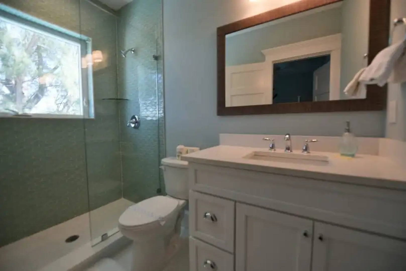 Sunset Paradise Apartment 5