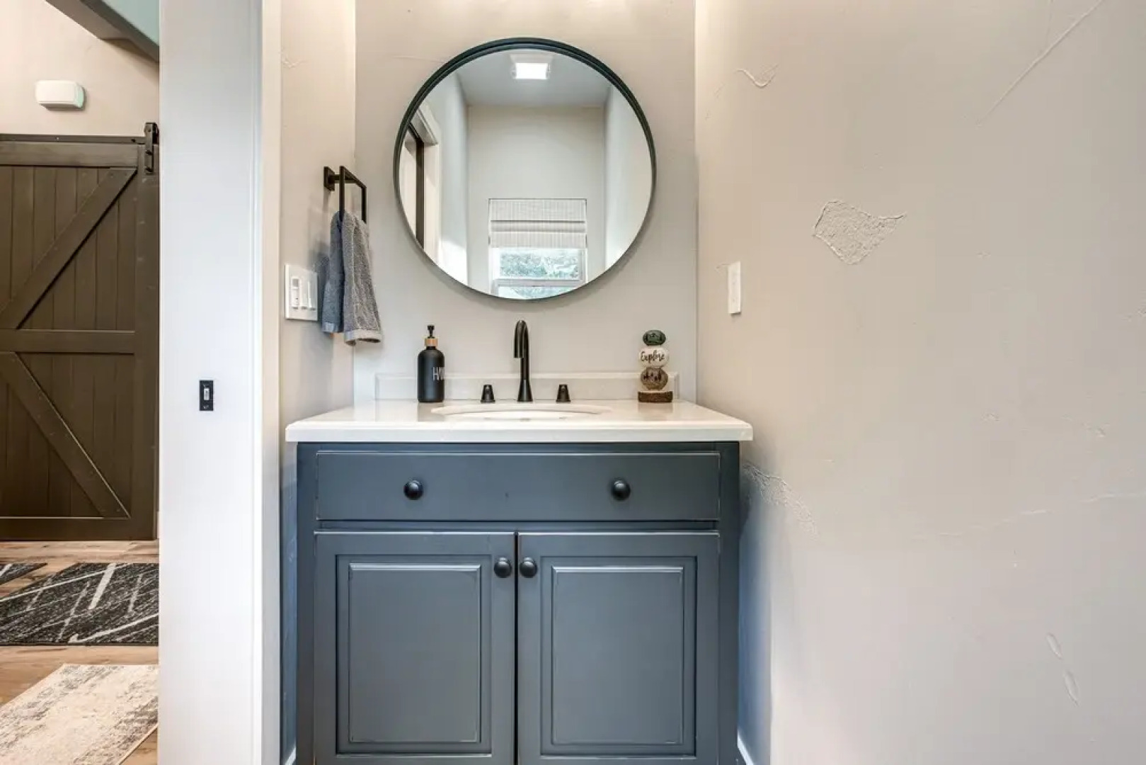 Game Room + Pool Access: Spacious Cabin in Arnold