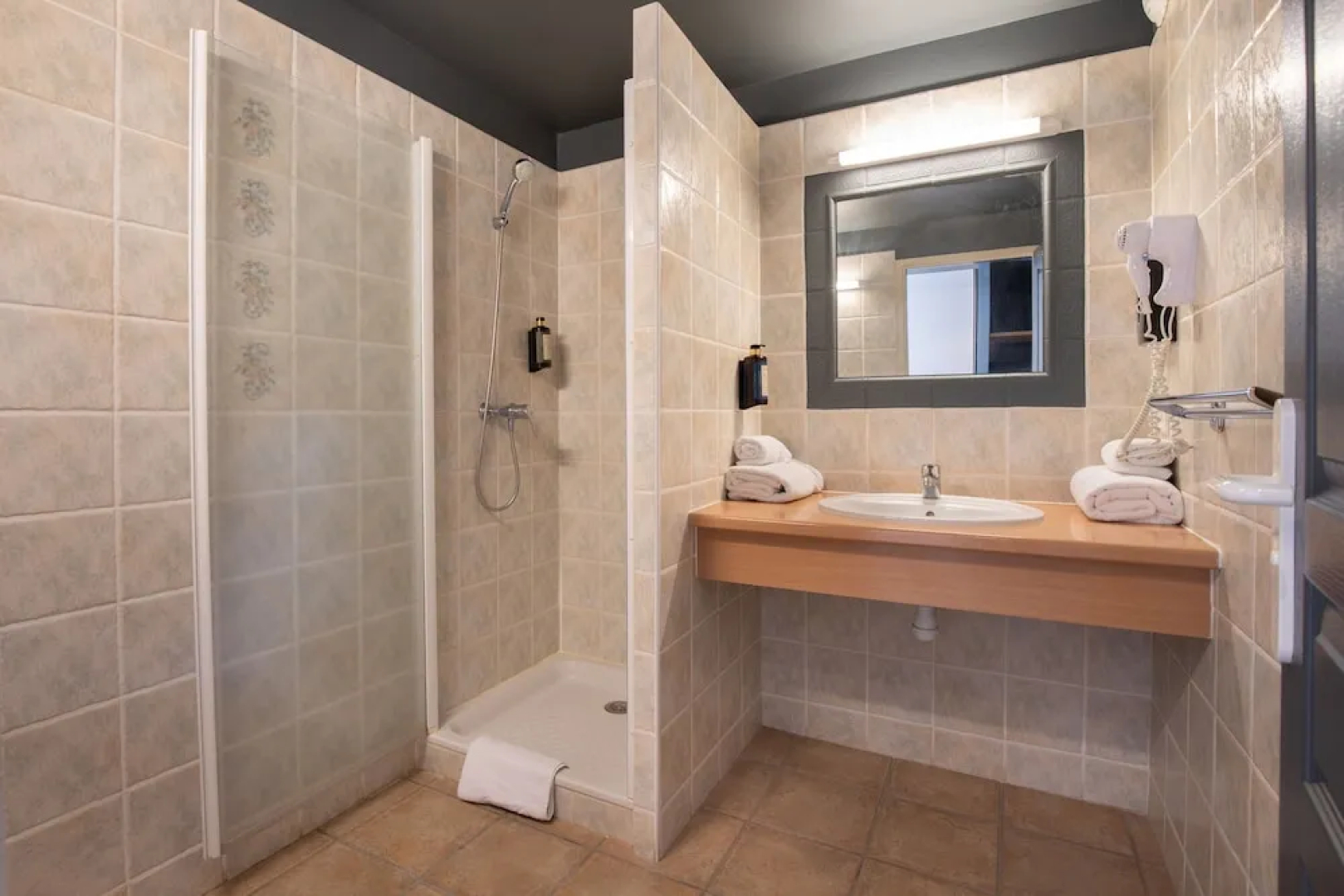 Logis Hotel La Goutte Deau