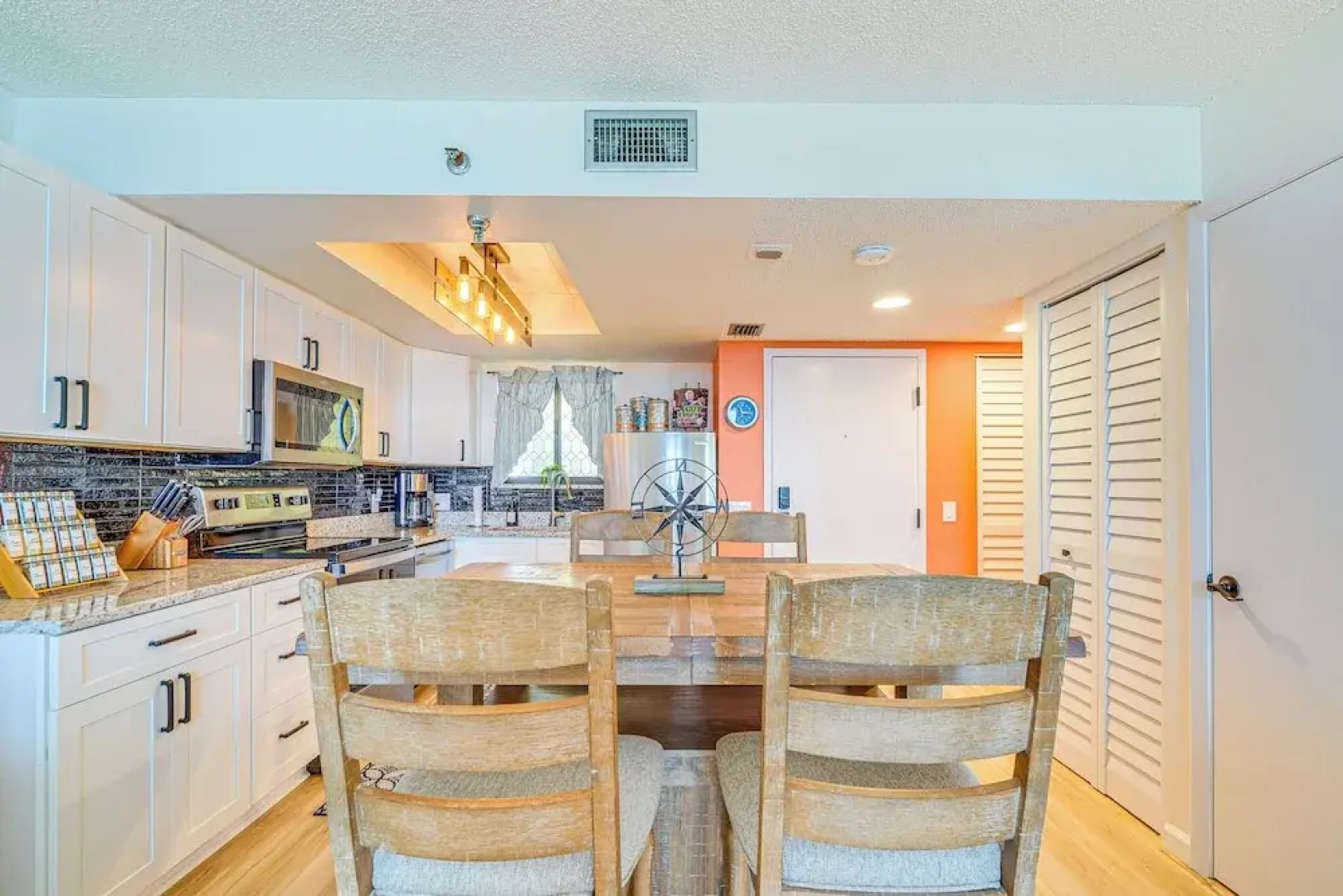 Upscale Gulf Front Hudson Condo w/ Pool