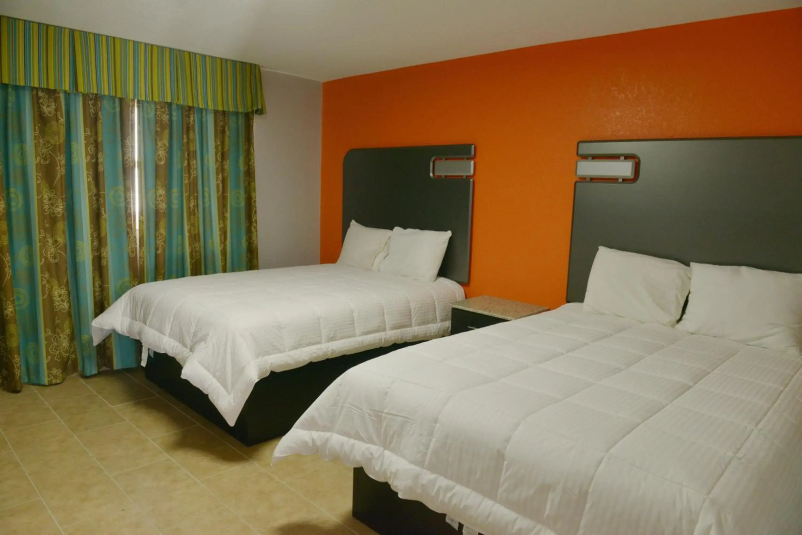 Rodeway Inn & Suites Winter Haven Chain Of Lakes