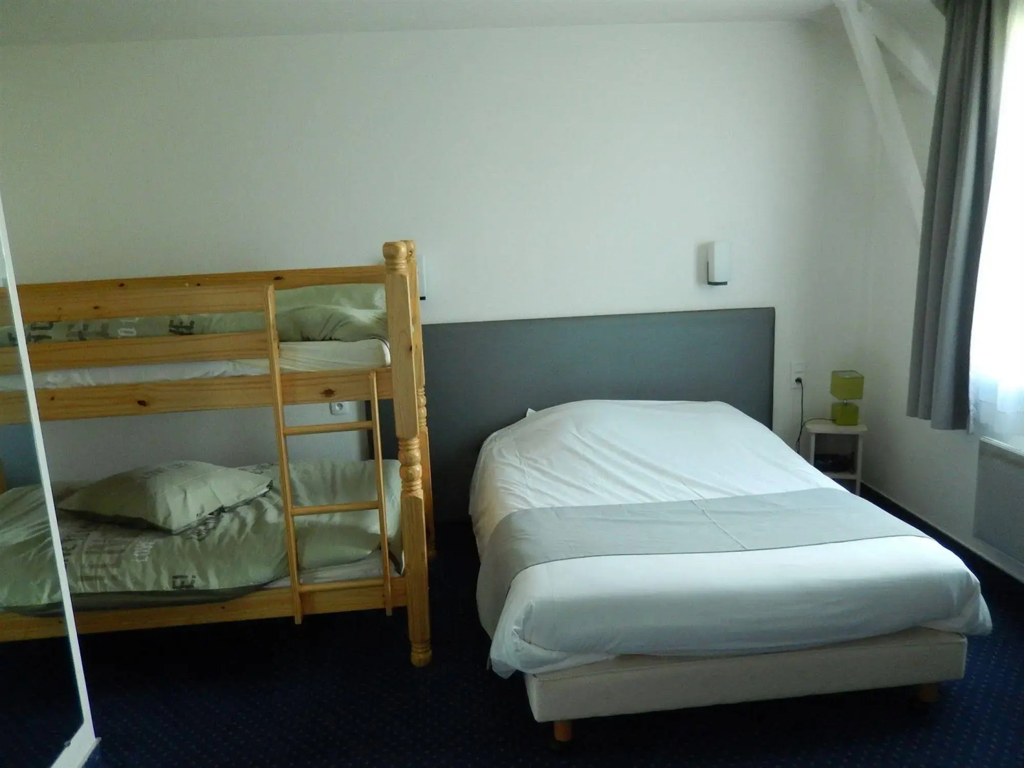 Logis Hôtel Lodge la Valette