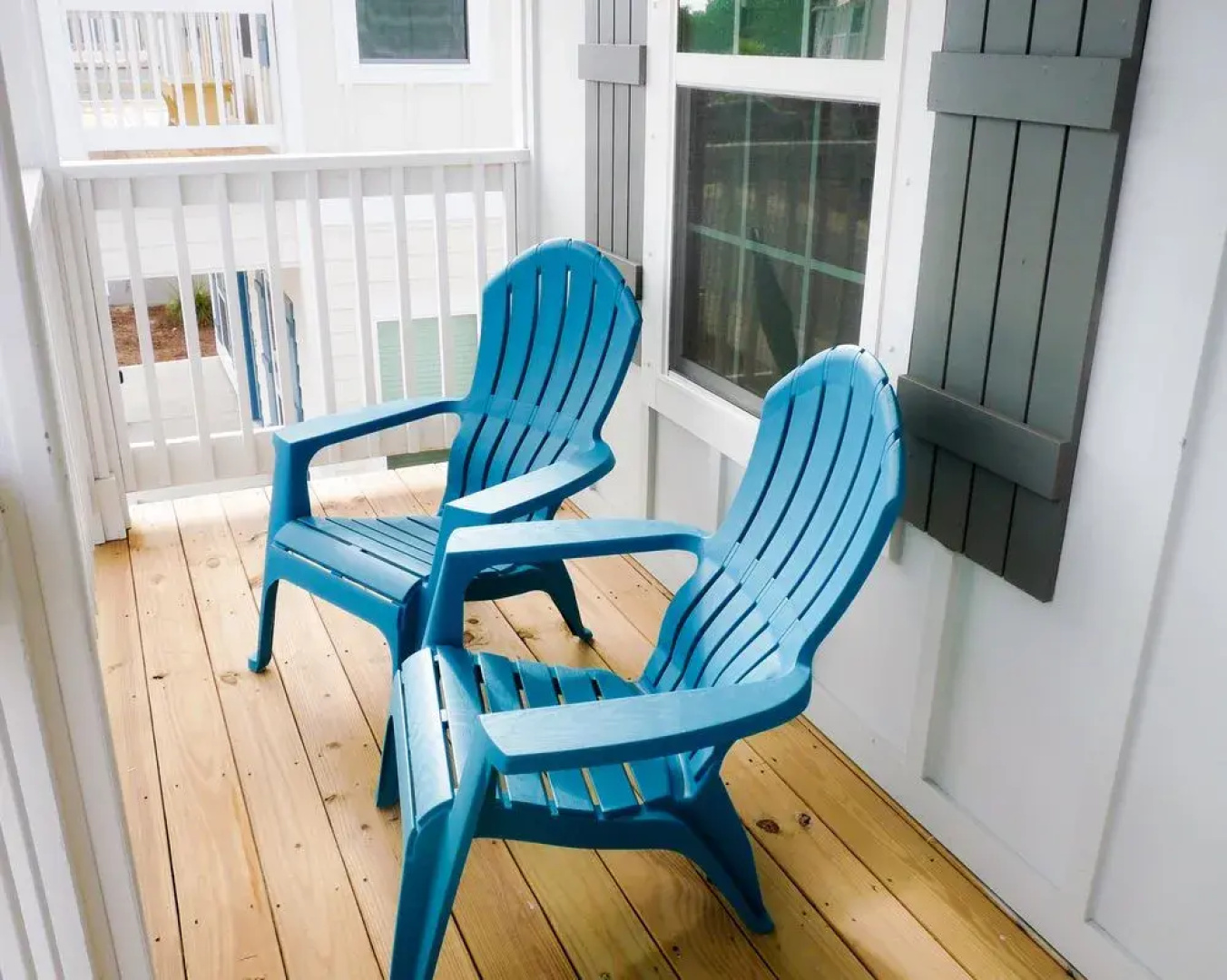 Southern Charm by RedAwning