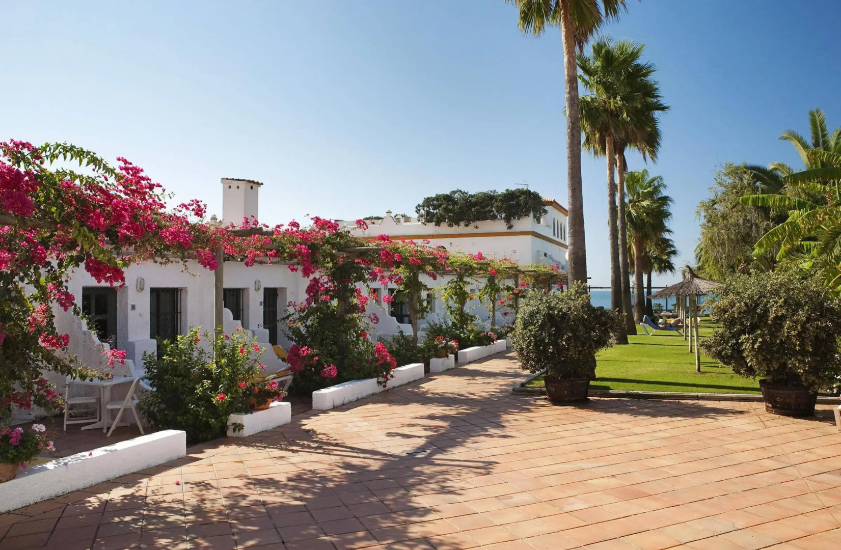 Playa De La Luz Hotel