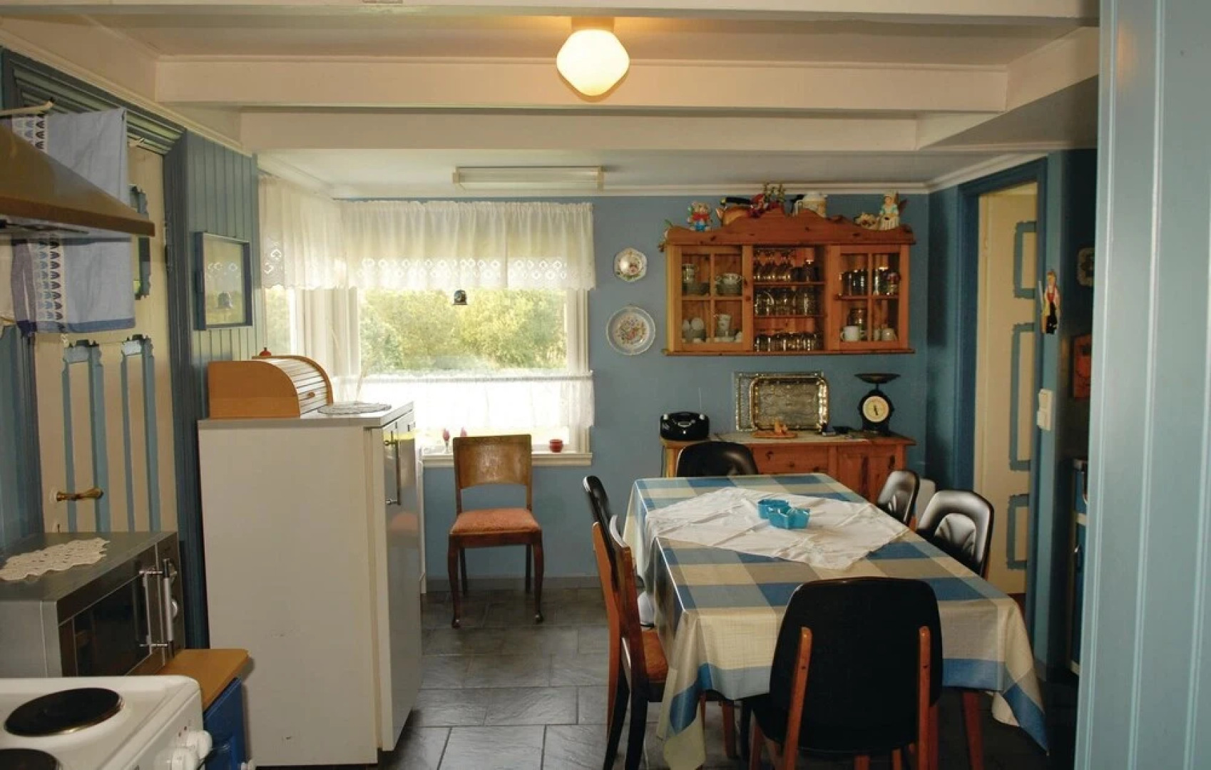 Beautiful Home in Vanse With 2 Bedrooms