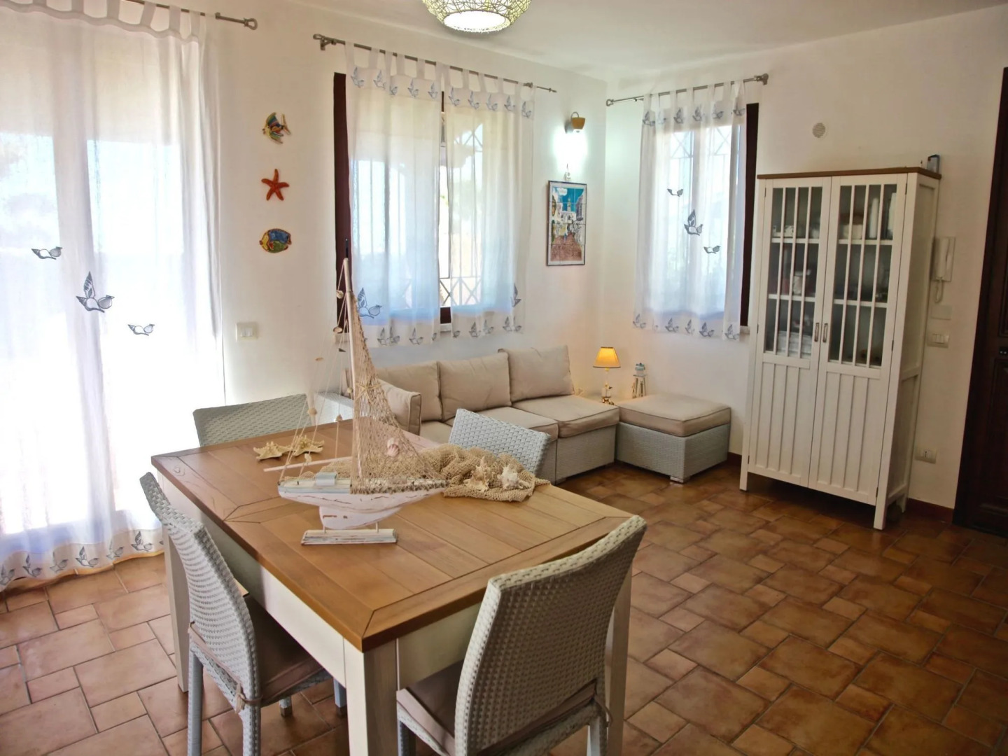 Rentopolis - Villa Amare