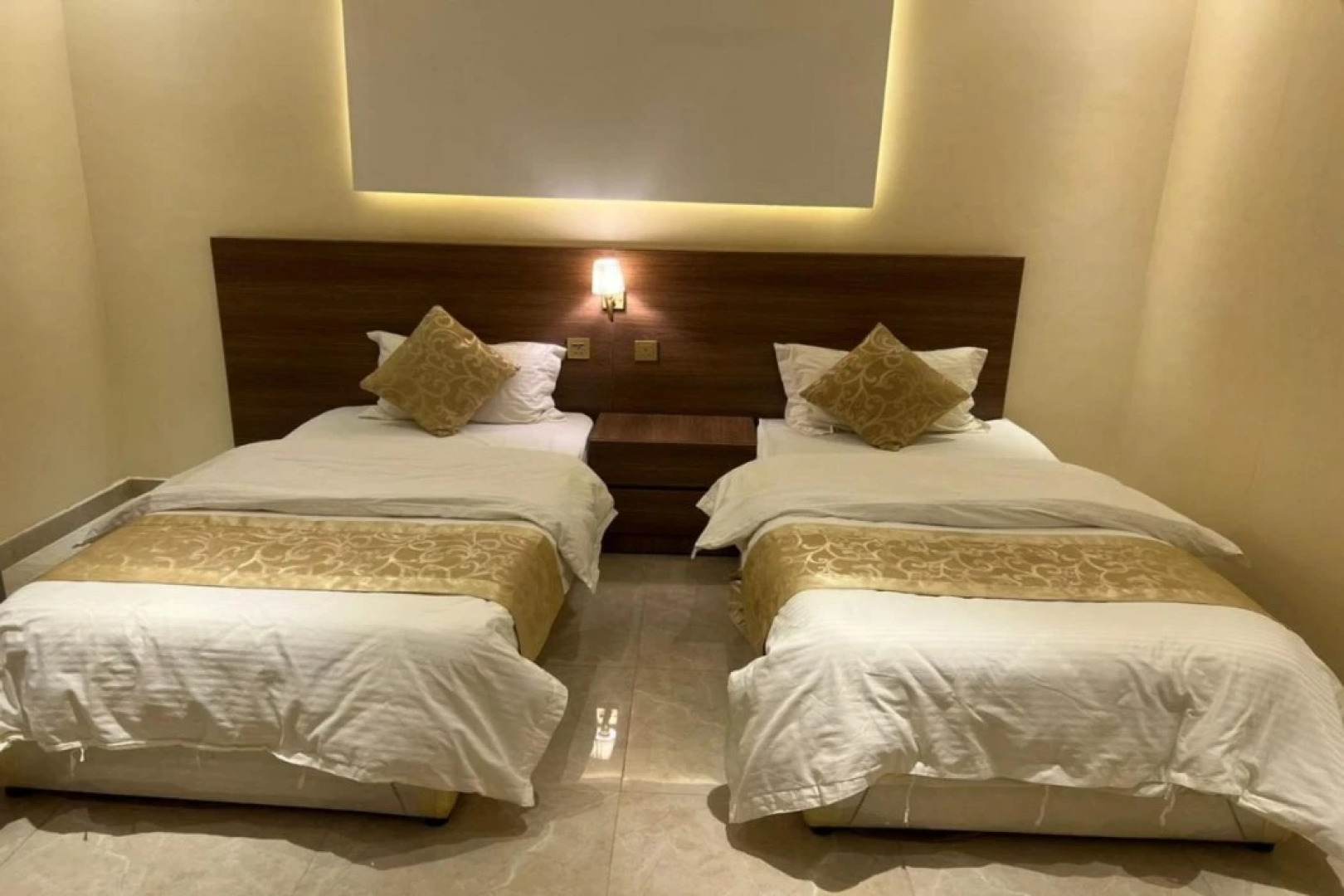 OYO 637 Home Jood Apartments