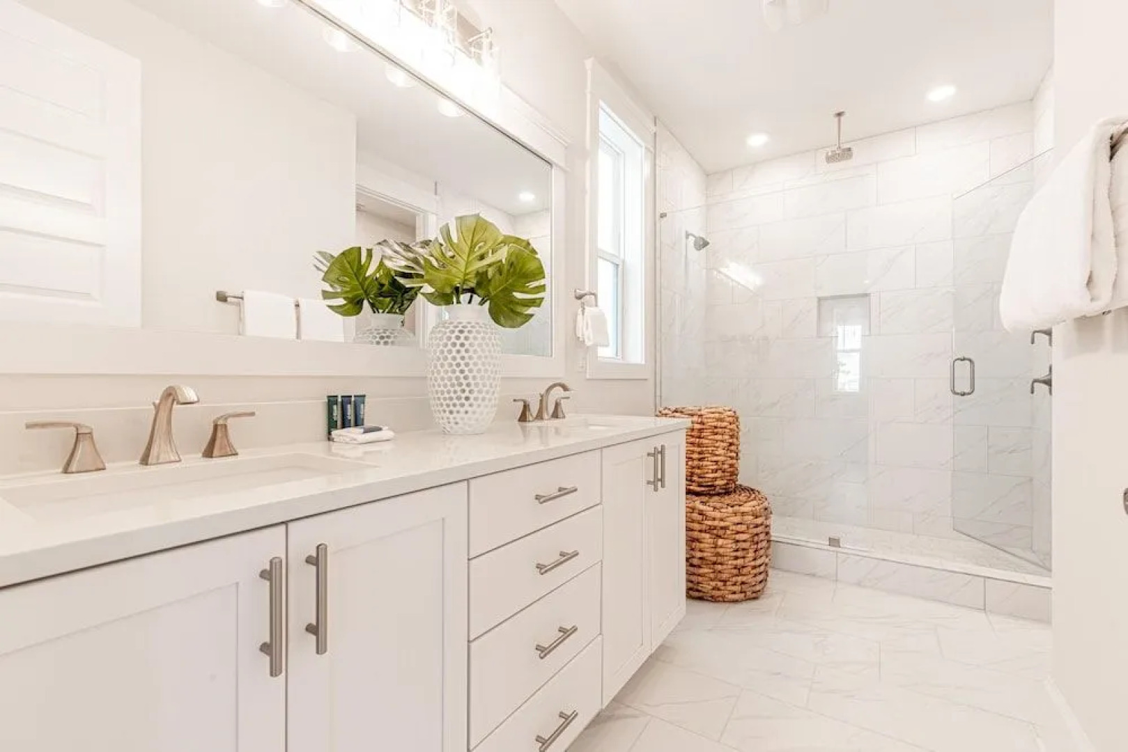 The Sleeping Queens at Prominence 30A