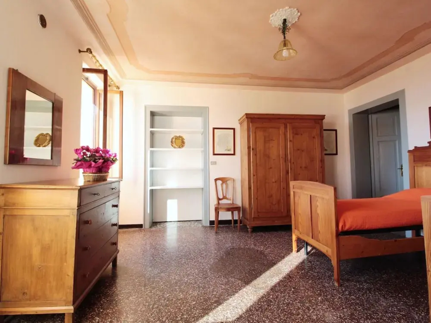 Apartment in Valbelluna With Pool & Dolomites View