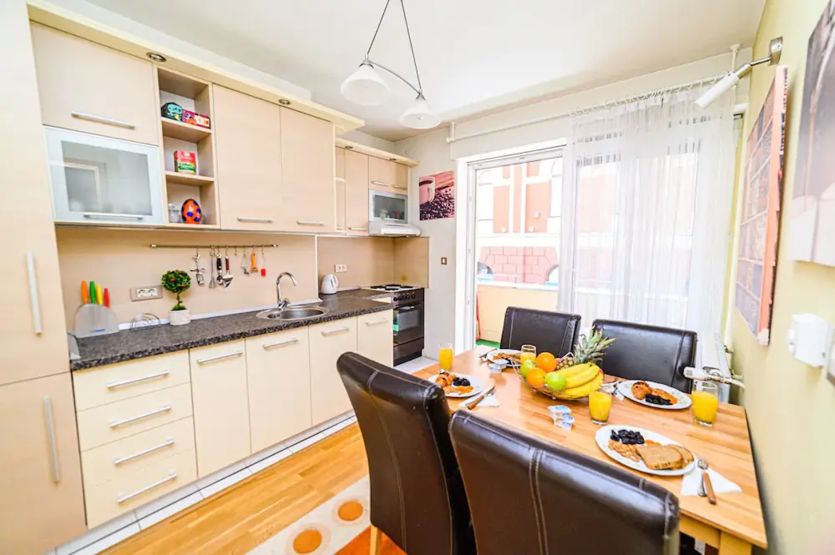 Cozy Studio With Cathedral View - Best Location