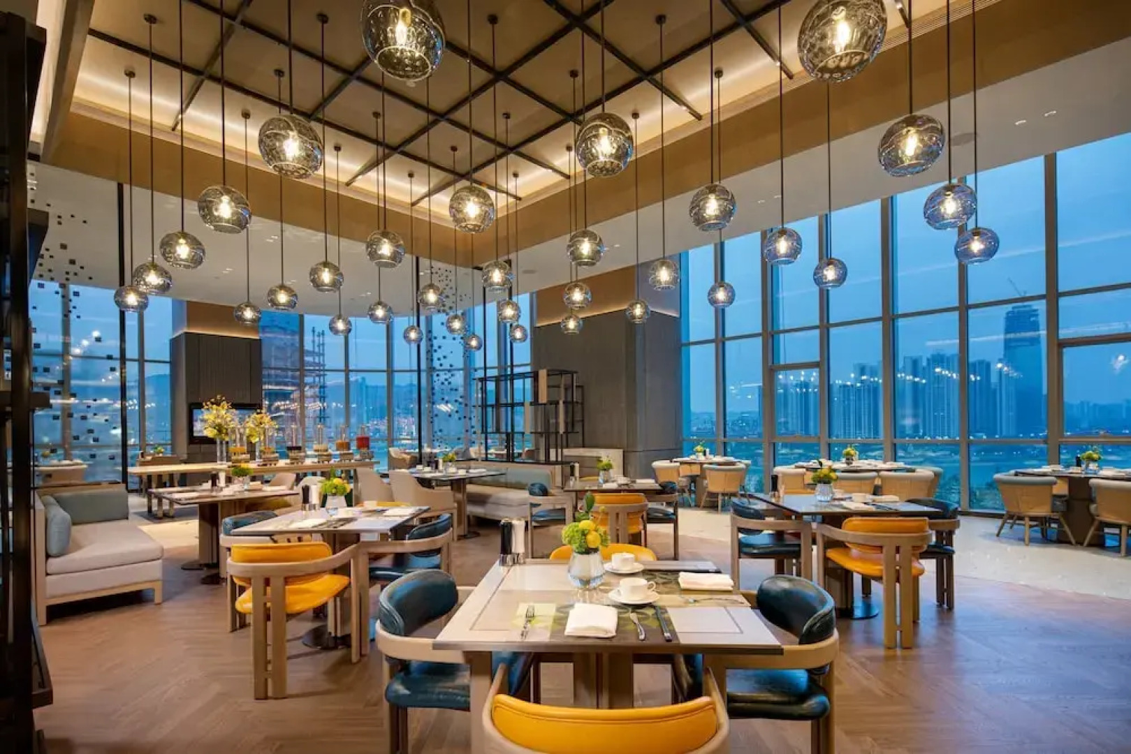 HUALUXE Yibin by IHG