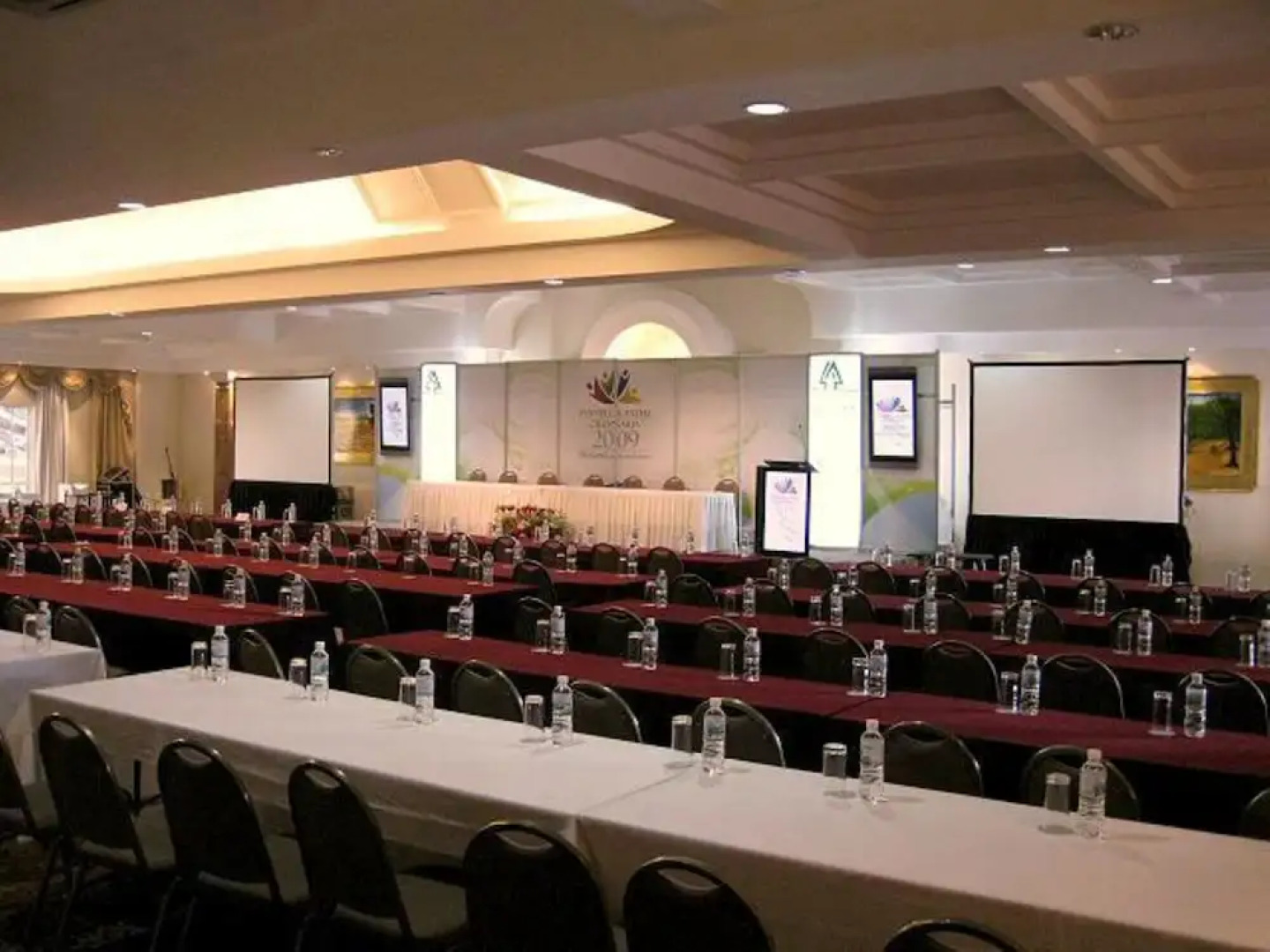 Capital O La Estancia