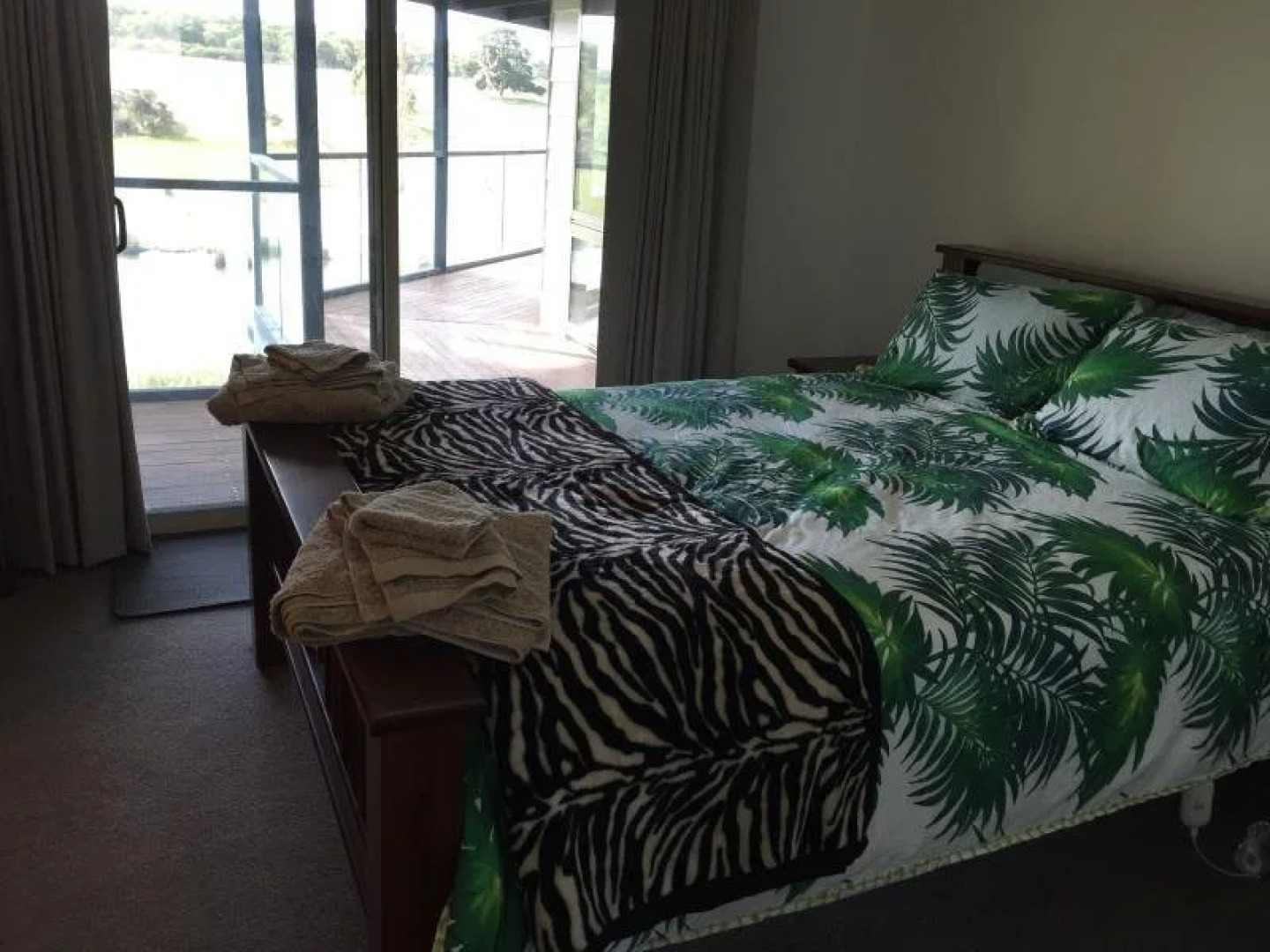 Curdievale Riverfront Lodge