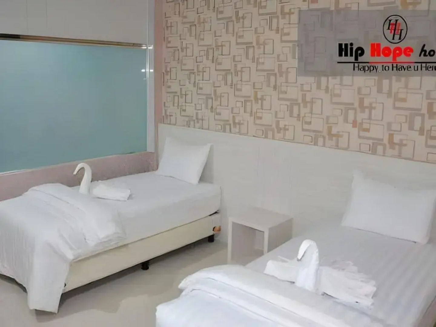 Hip Hope Hotel
