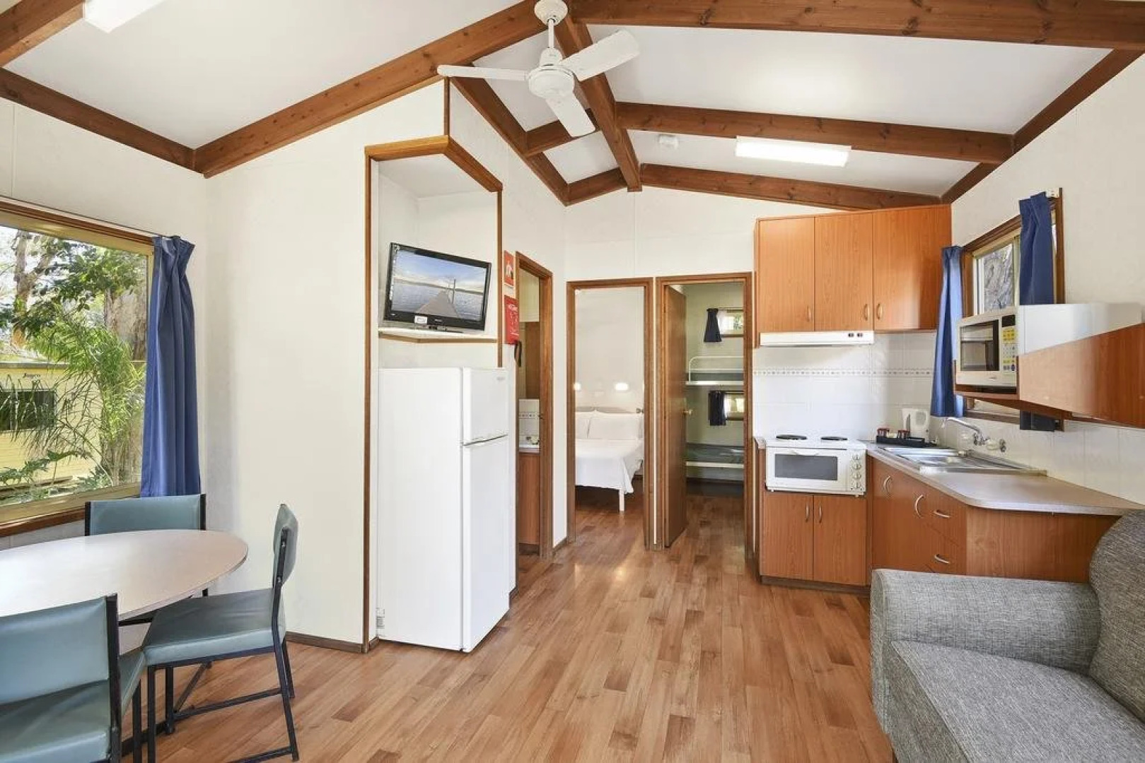 Flynns Beach Caravan Park