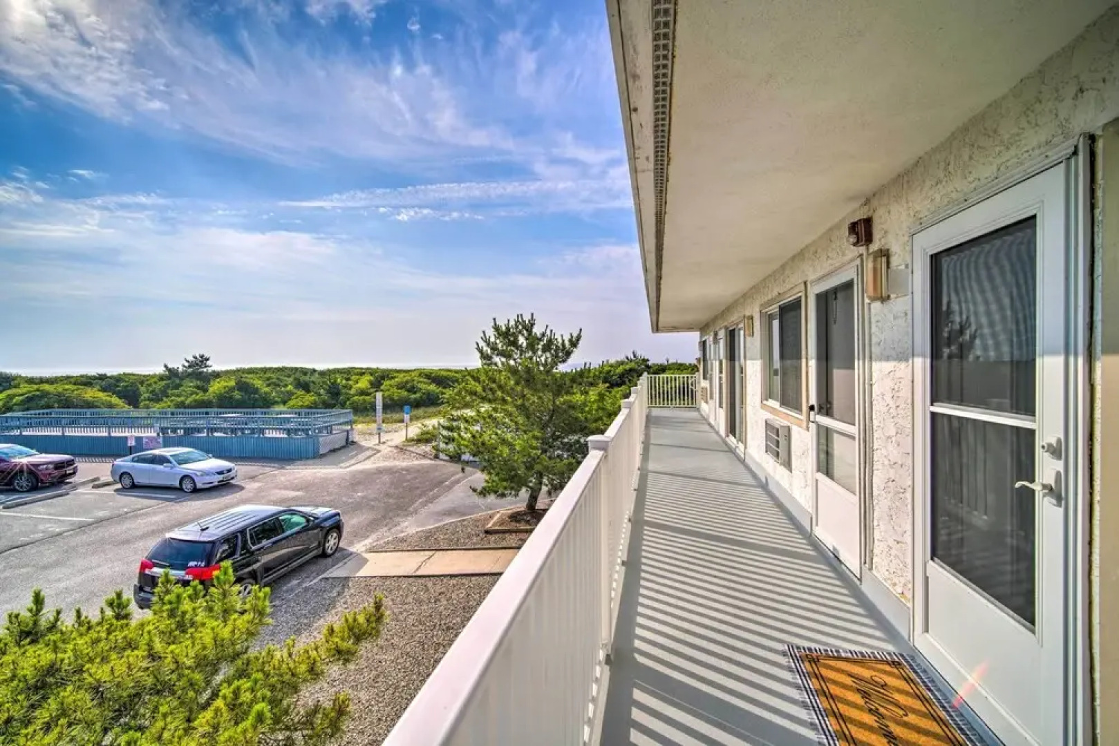 Beautiful Brigantine Condo - Walk to Beach!