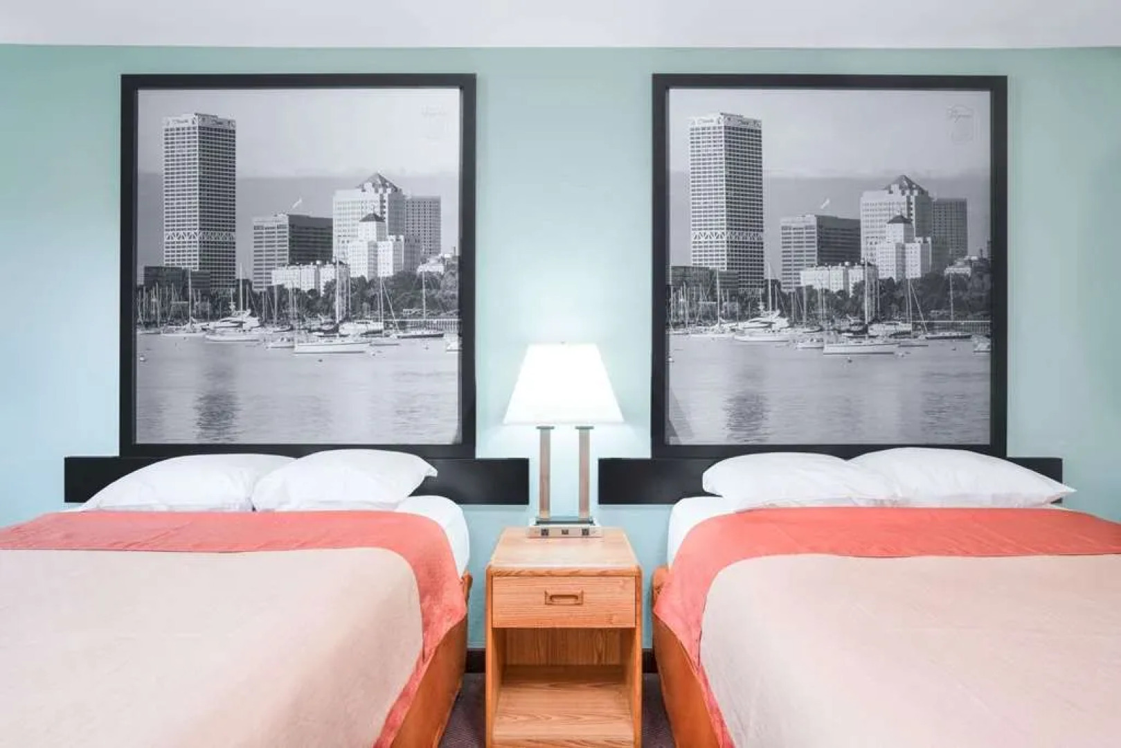 Super 8 Tomah Wisconsin