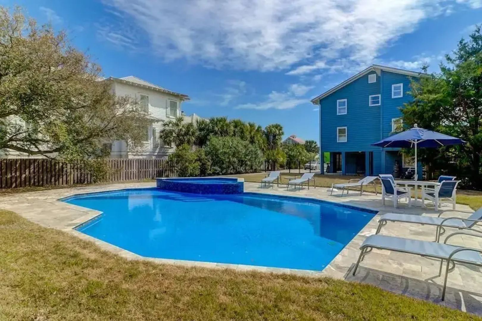 903 Ocean Boulevard