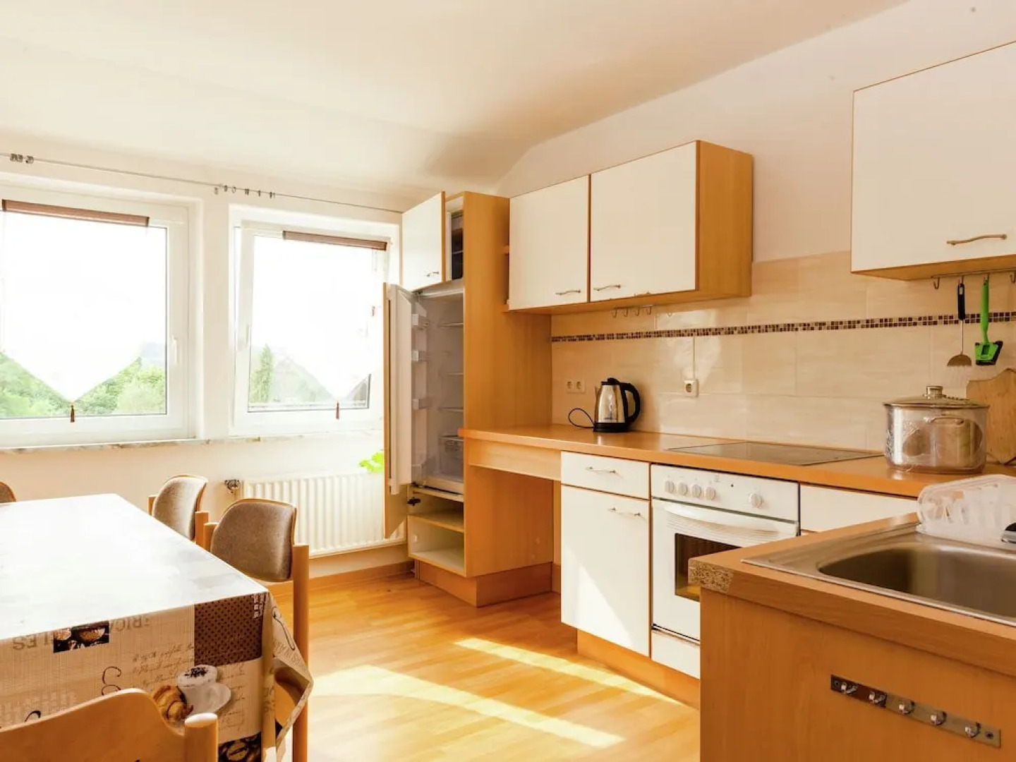 Spacious Holiday Home in Hulsa with Private Garden