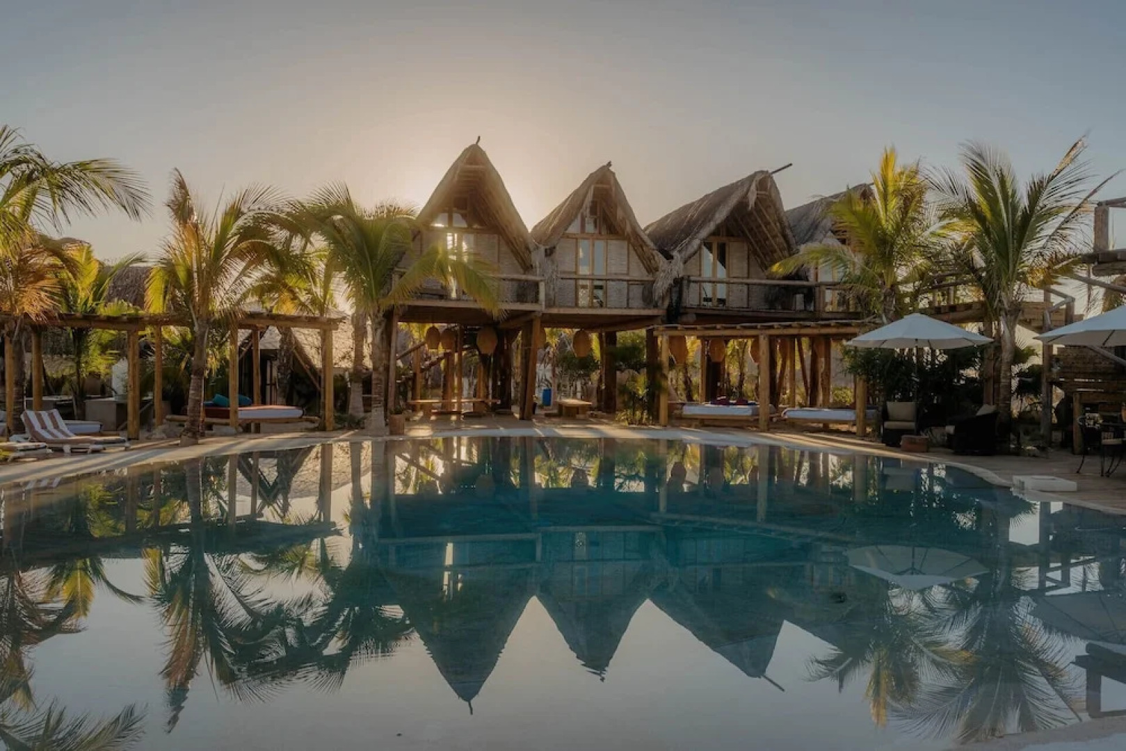 Baja Nomads Hotel